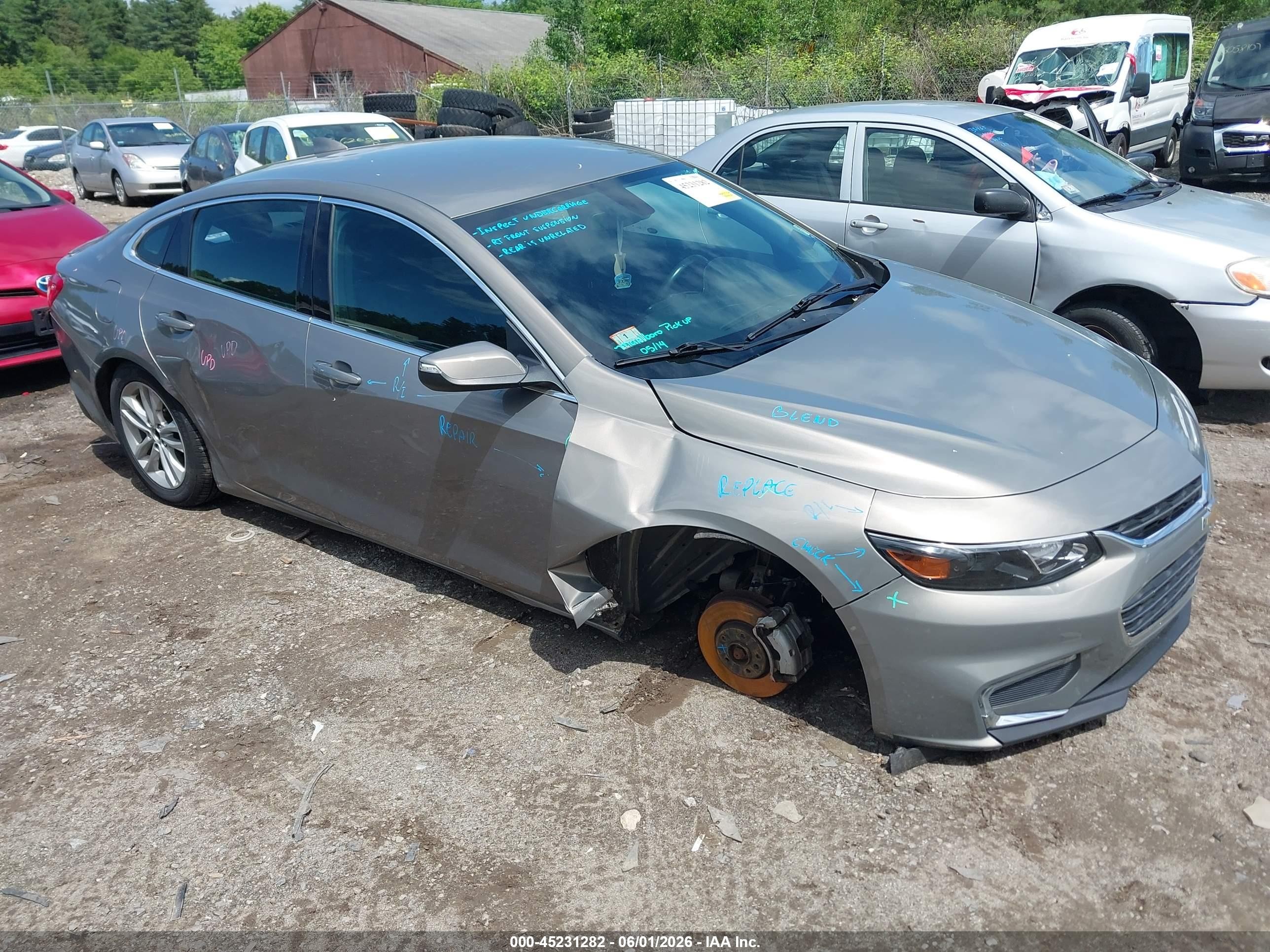 2017 Chevrolet Malibu LT, VIN 1G1ZE5ST9HF149375 — Перед