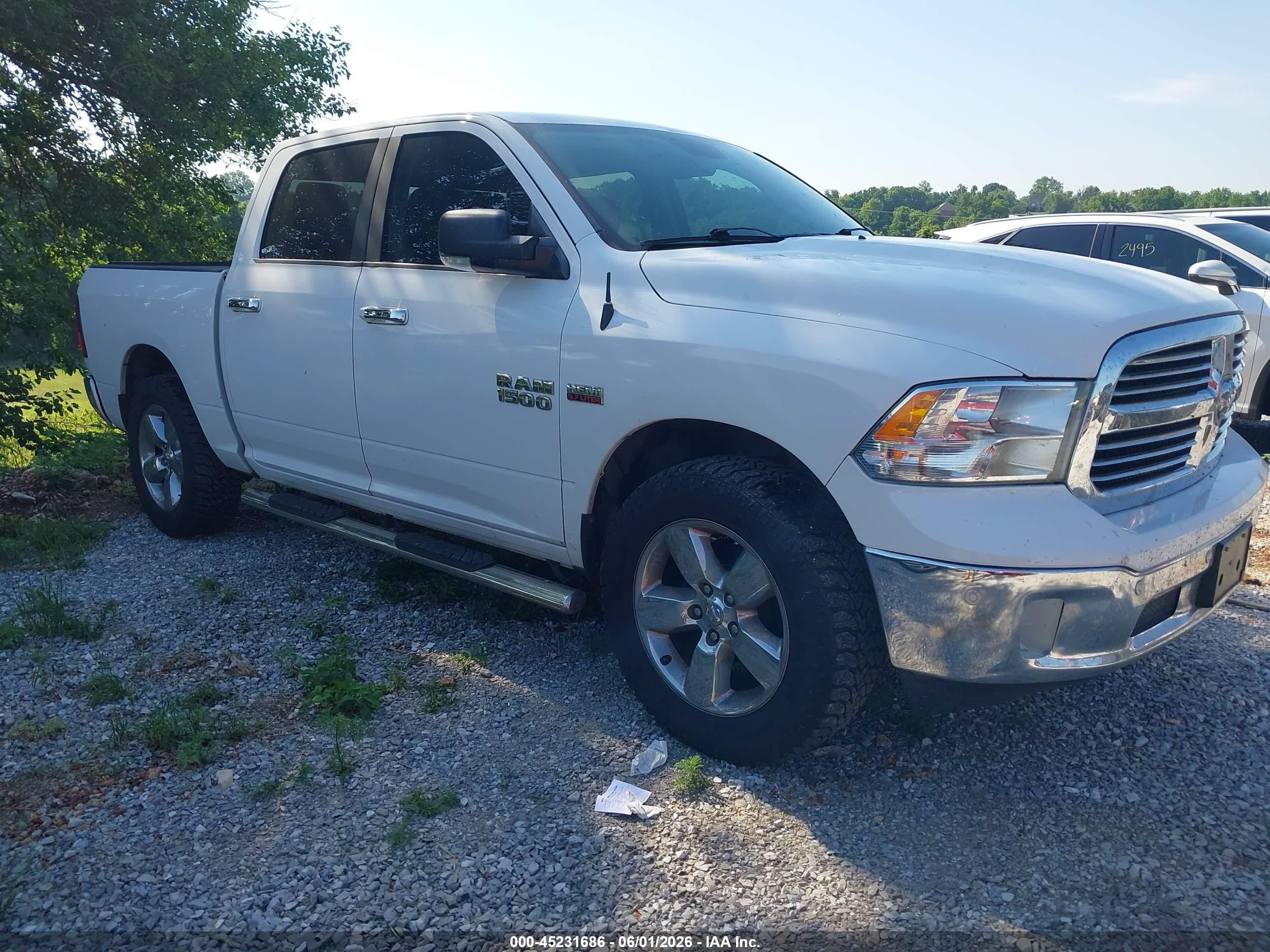 2014 Ram 1500 Big Horn, VIN 1C6RR7LT8ES193674 — Град
