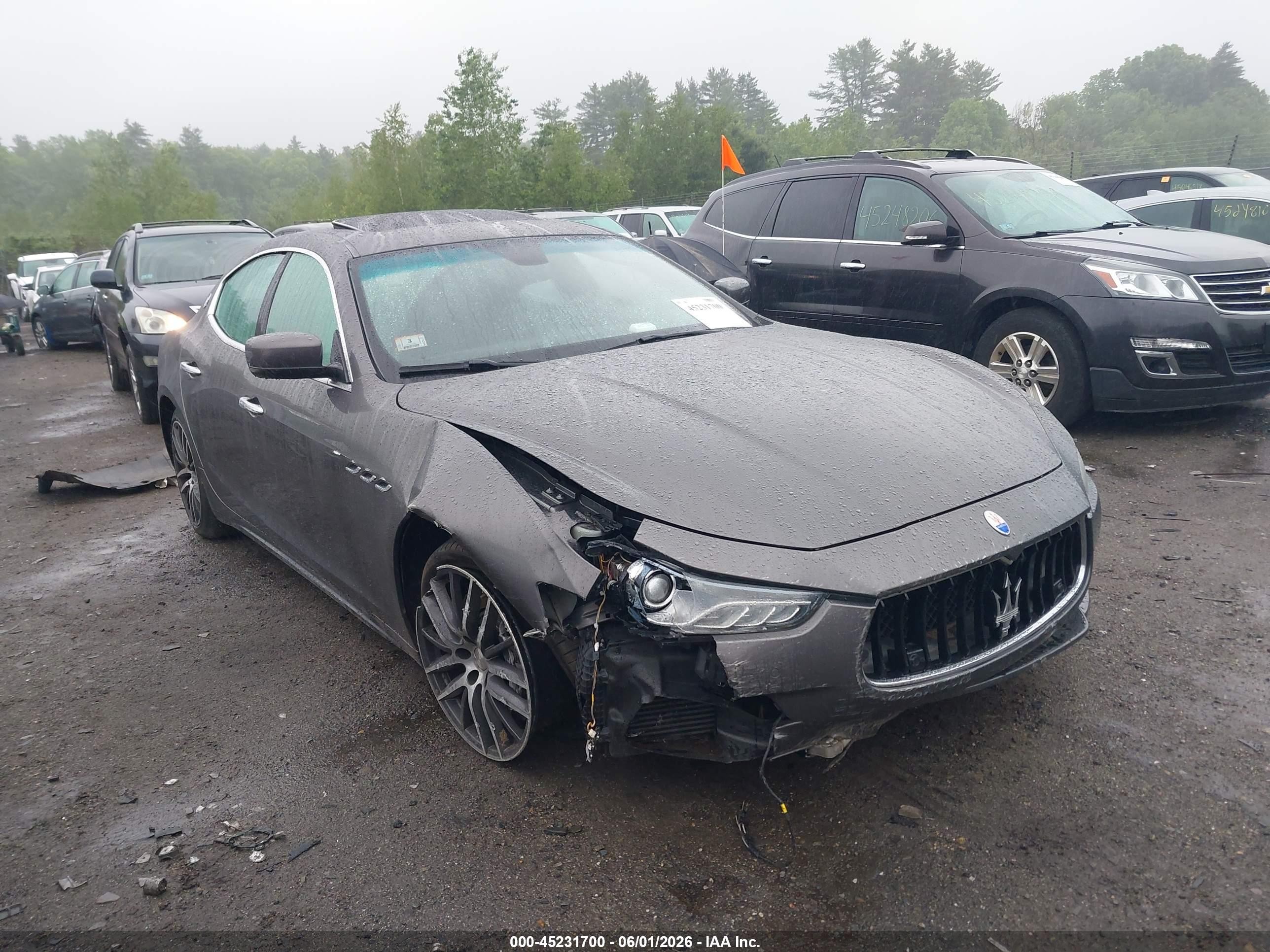 2015 Maserati Ghibli S Q4, VIN ZAM57RTA1F1145203 — Front end