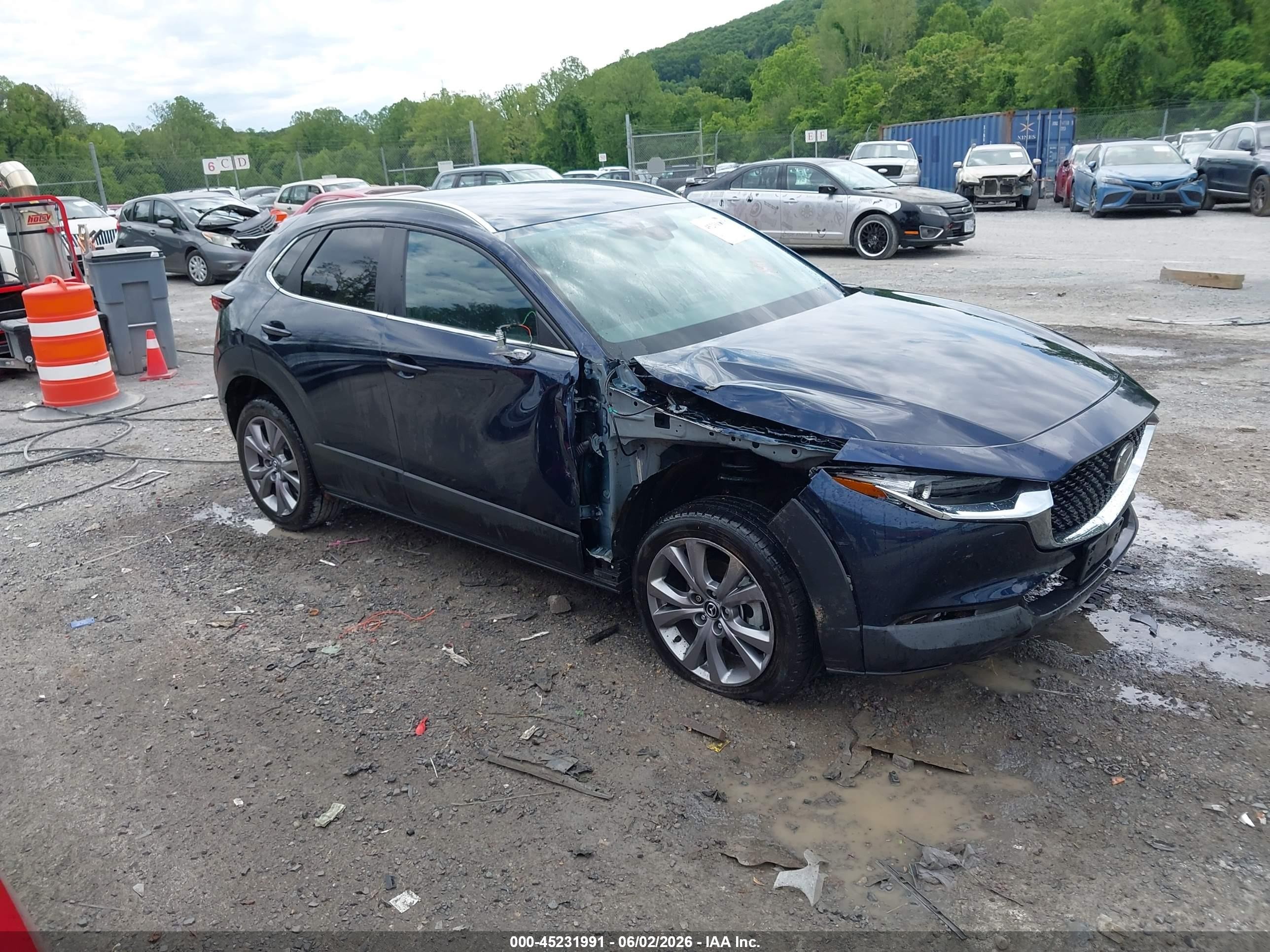2023 Mazda CX-30 S Carbon Edition, VIN 3MVDMBCM6PM575449 — Front end