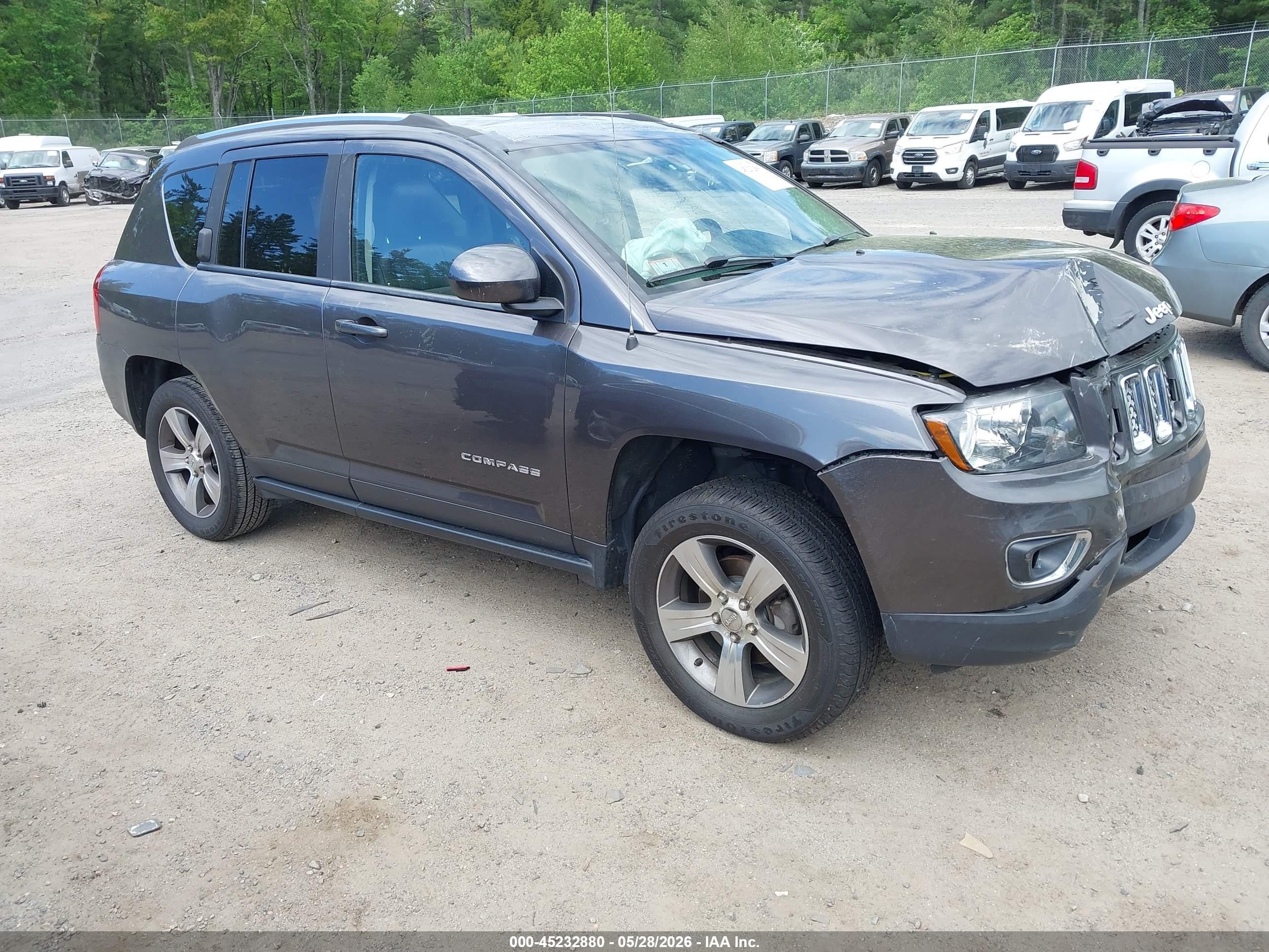 2017 Jeep Compass High Altitude, VIN 1C4NJDEB5HD113239 — Front end