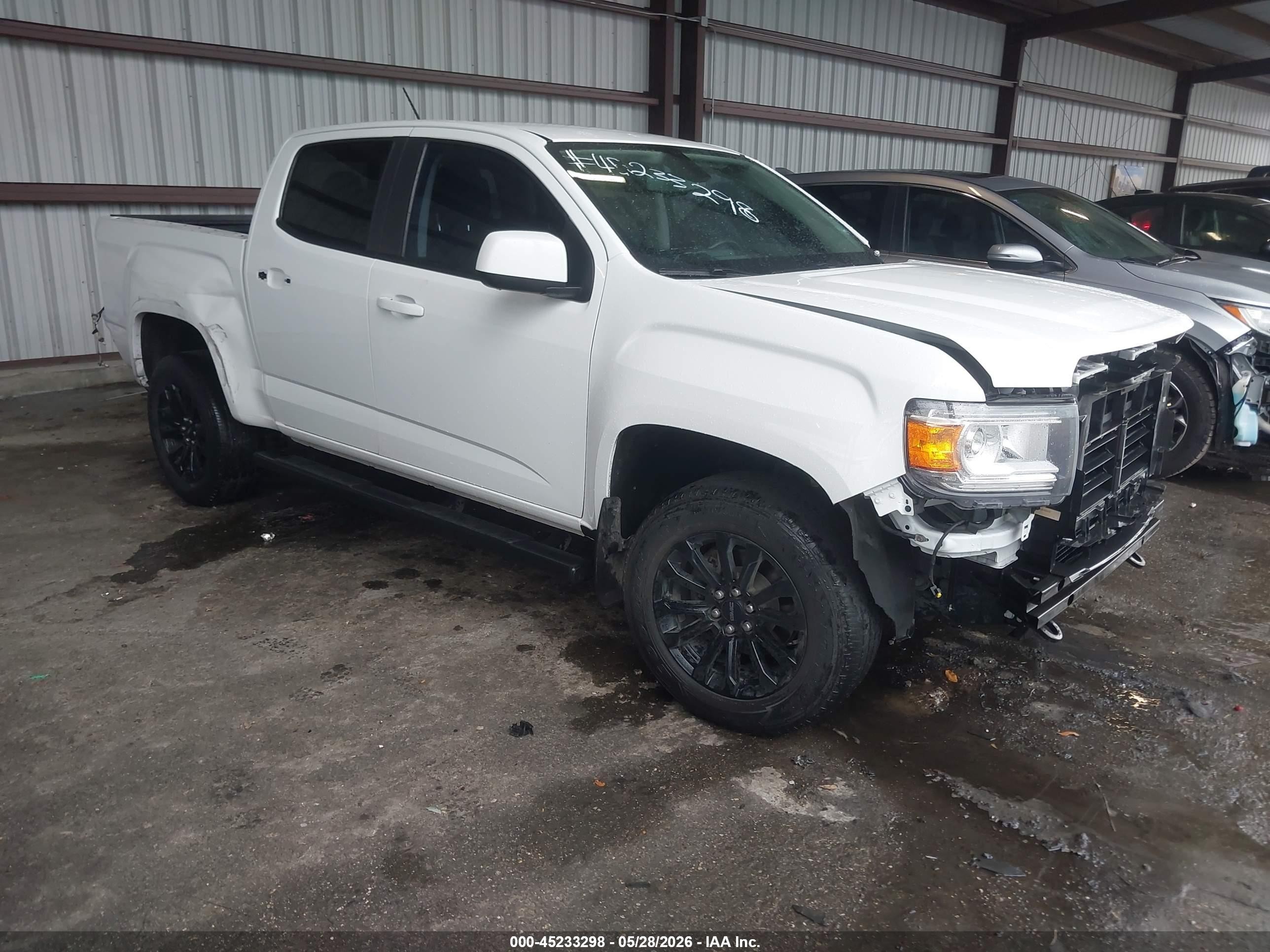 2022 GMC Canyon 2WD Elevation, VIN 1GTG5CEN1N1168429 — Front end