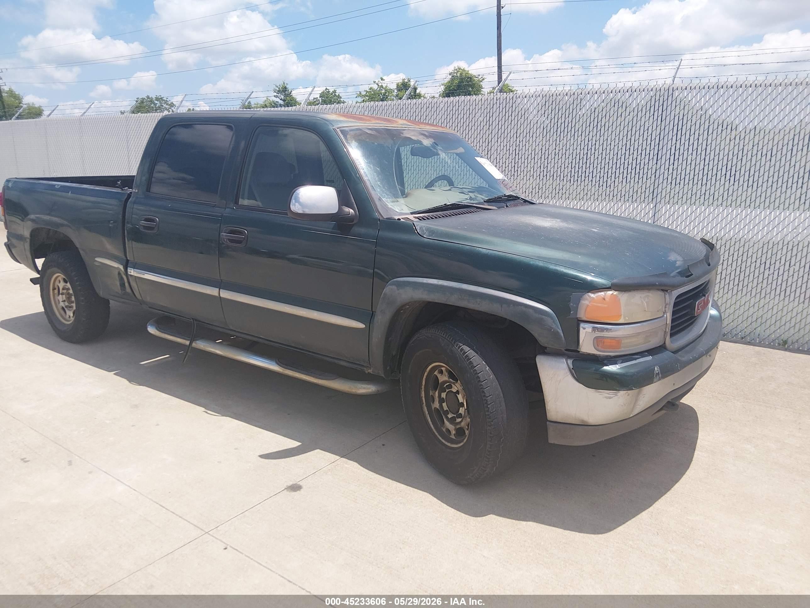 2001 GMC Sierra 1500HD SLE, VIN 1GTGK13U91F144755 — Normal wear