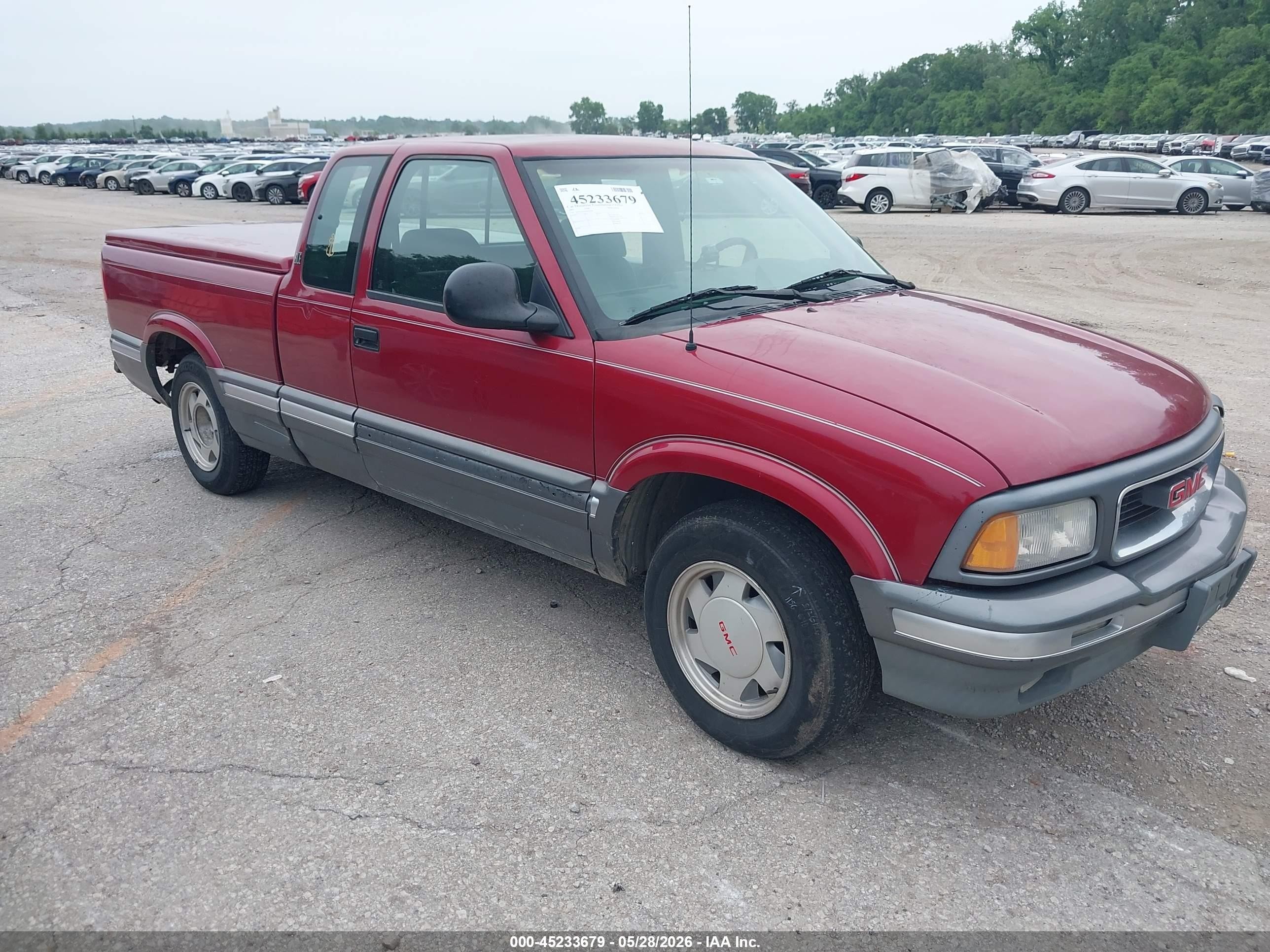 1995 GMC Sonoma SLS, VIN 1GTCS19Z8S8526458 — Обычный износ