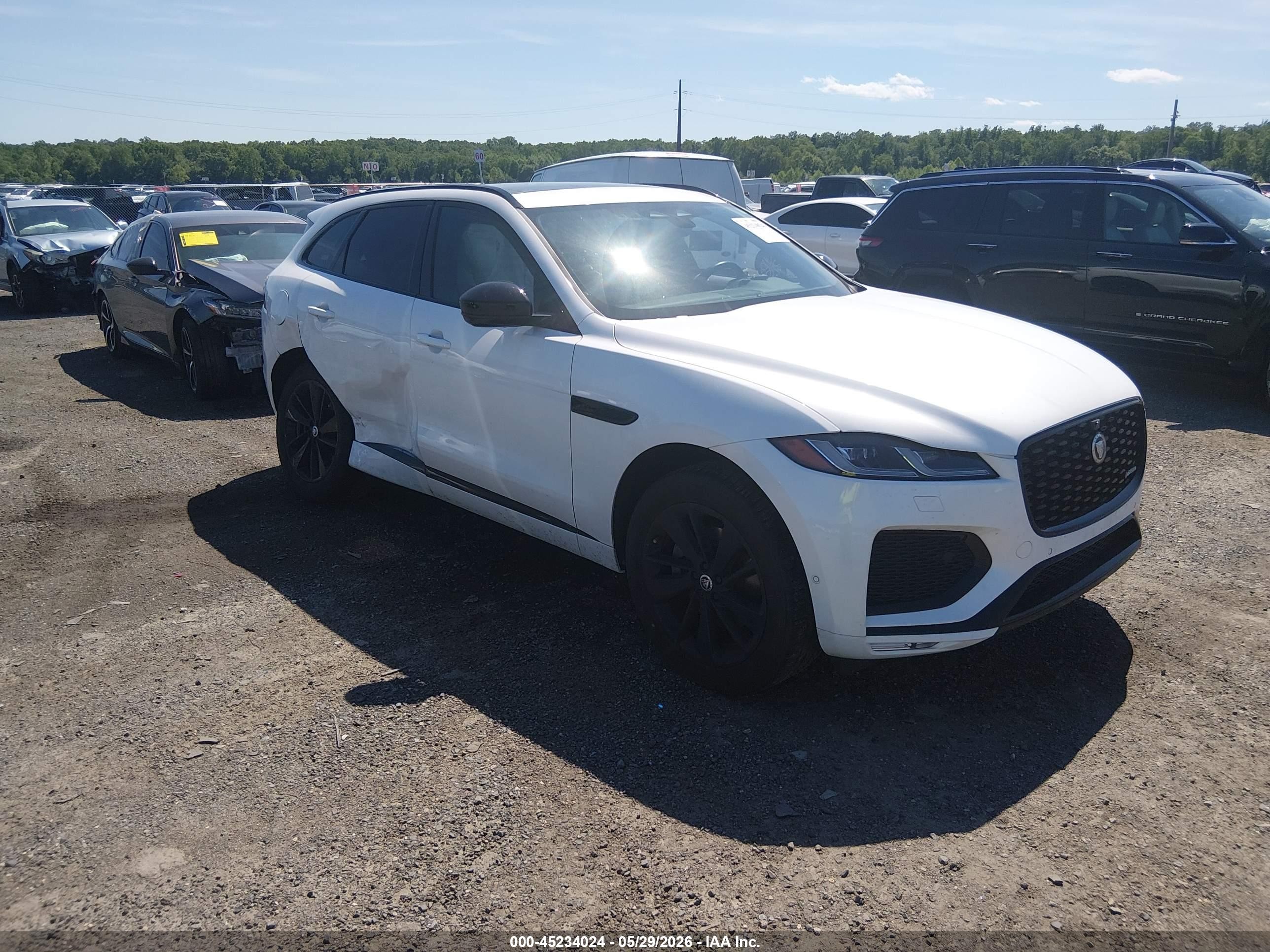2024 Jaguar F-Pace R-Dynamic S, VIN SADCT2EX7RA735897 — Side