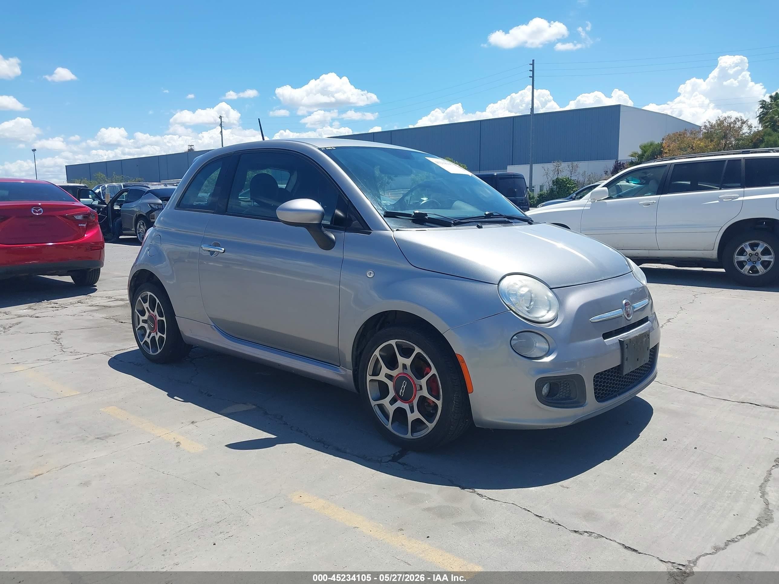 2015 FIAT 500 Sport, VIN 3C3CFFBR6FT647612 — Normal wear