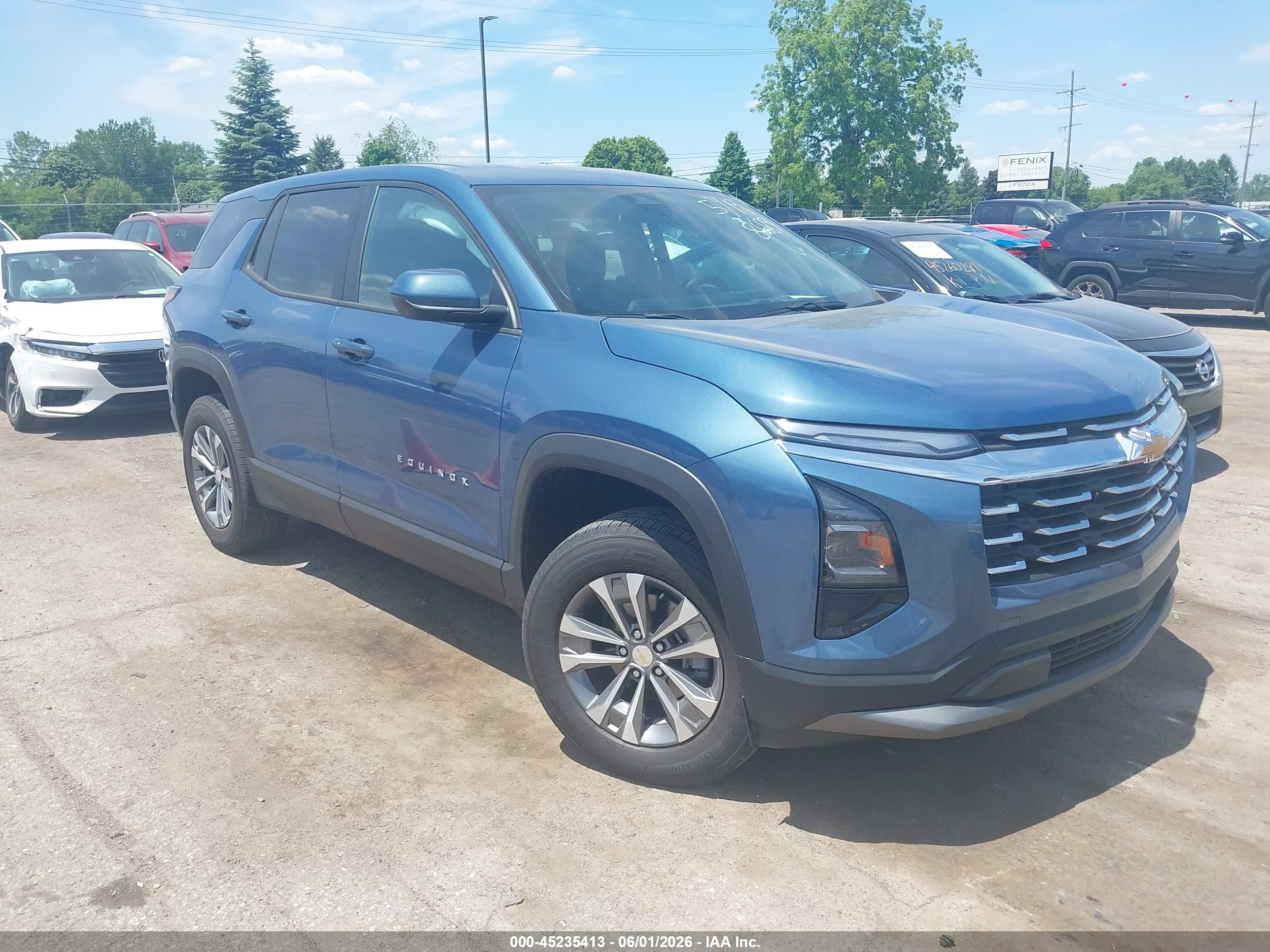 2026 Chevrolet Equinox FWD LT, VIN 3GNAXHEG4TL458689 — Side