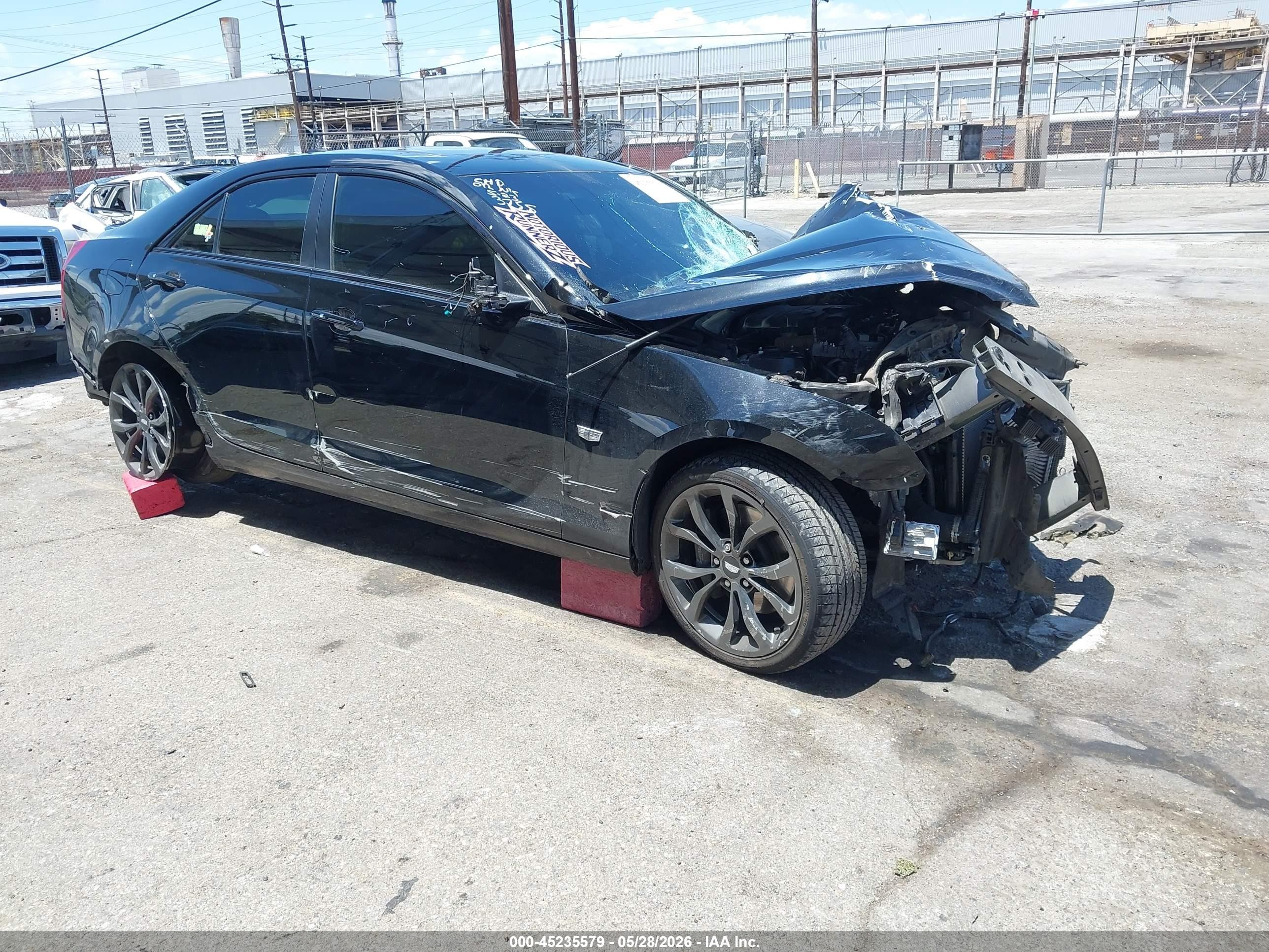 2016 Cadillac ATS Luxury Collection RWD, VIN 1G6AB5RX4G0173755 — Front end