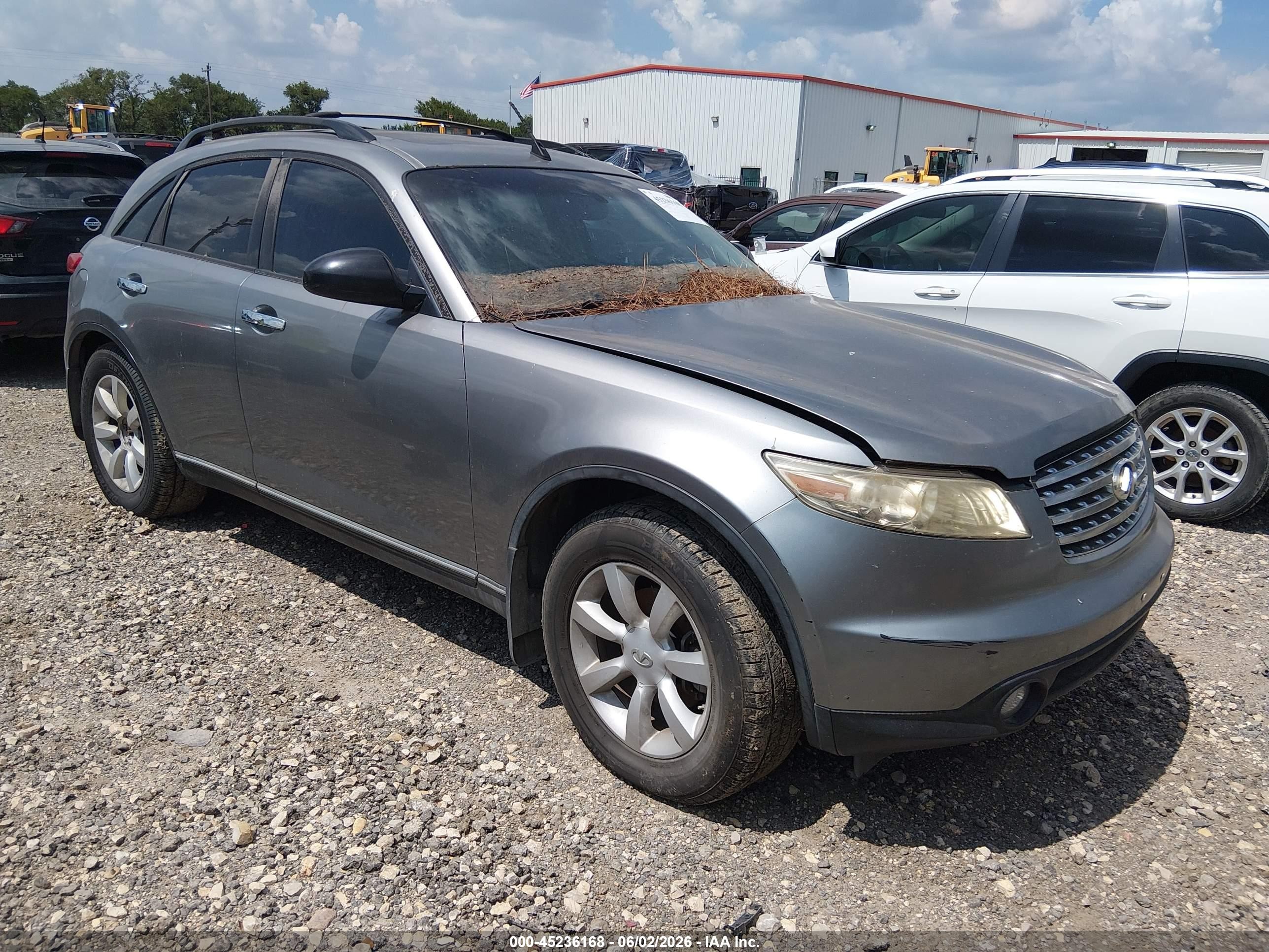 2005 Infiniti FX, VIN JNRAS08U55X110417 — Normal wear