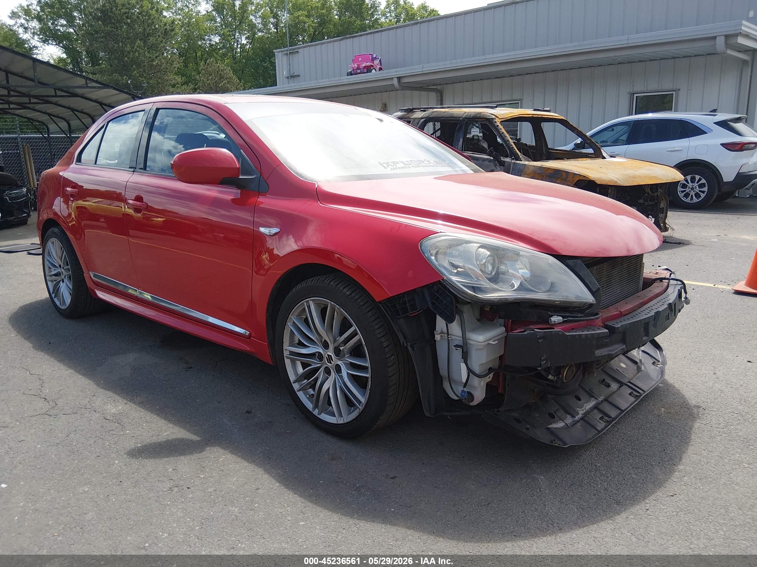 2011 Suzuki Kizashi GTS Sport, VIN JS2RF9A64B6110178 — Front end