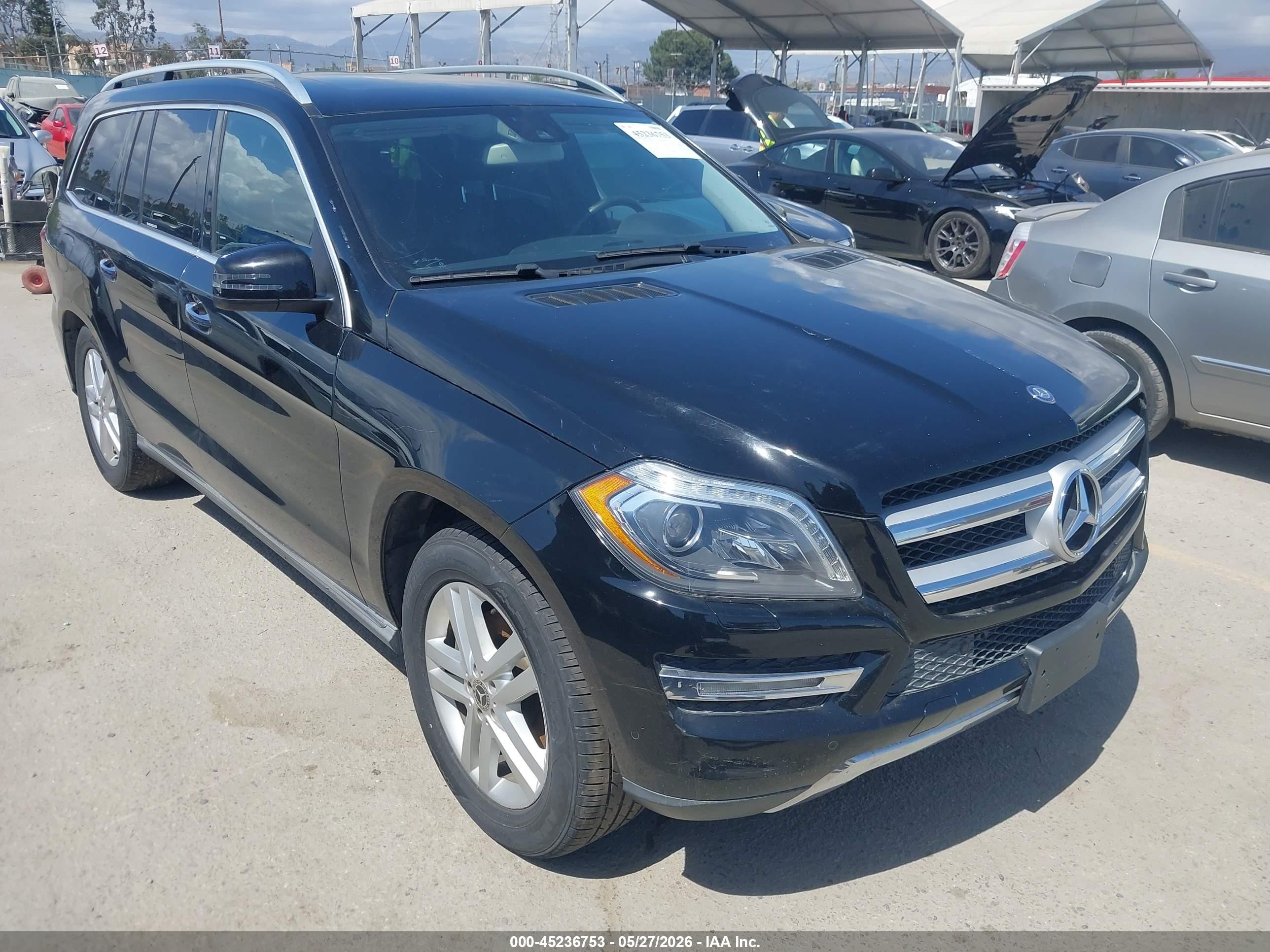 2015 Mercedes-Benz GL 350, VIN 4JGDF2EE5FA463671 — Изъятие за долги