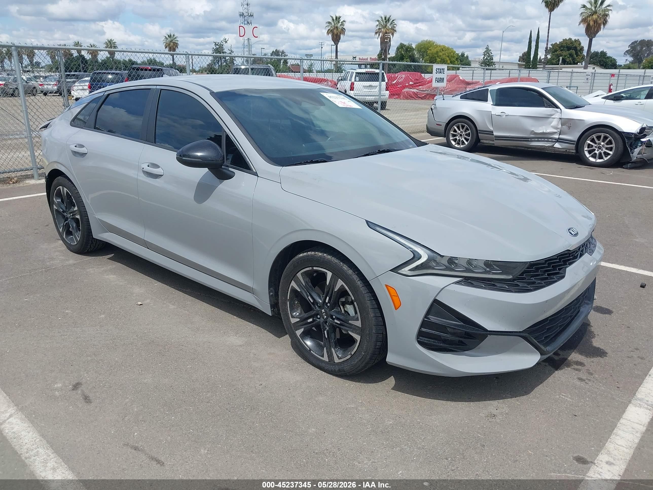 2021 Kia K5 GT-Line, VIN 5XXG64J28MG035250 — Rear end
