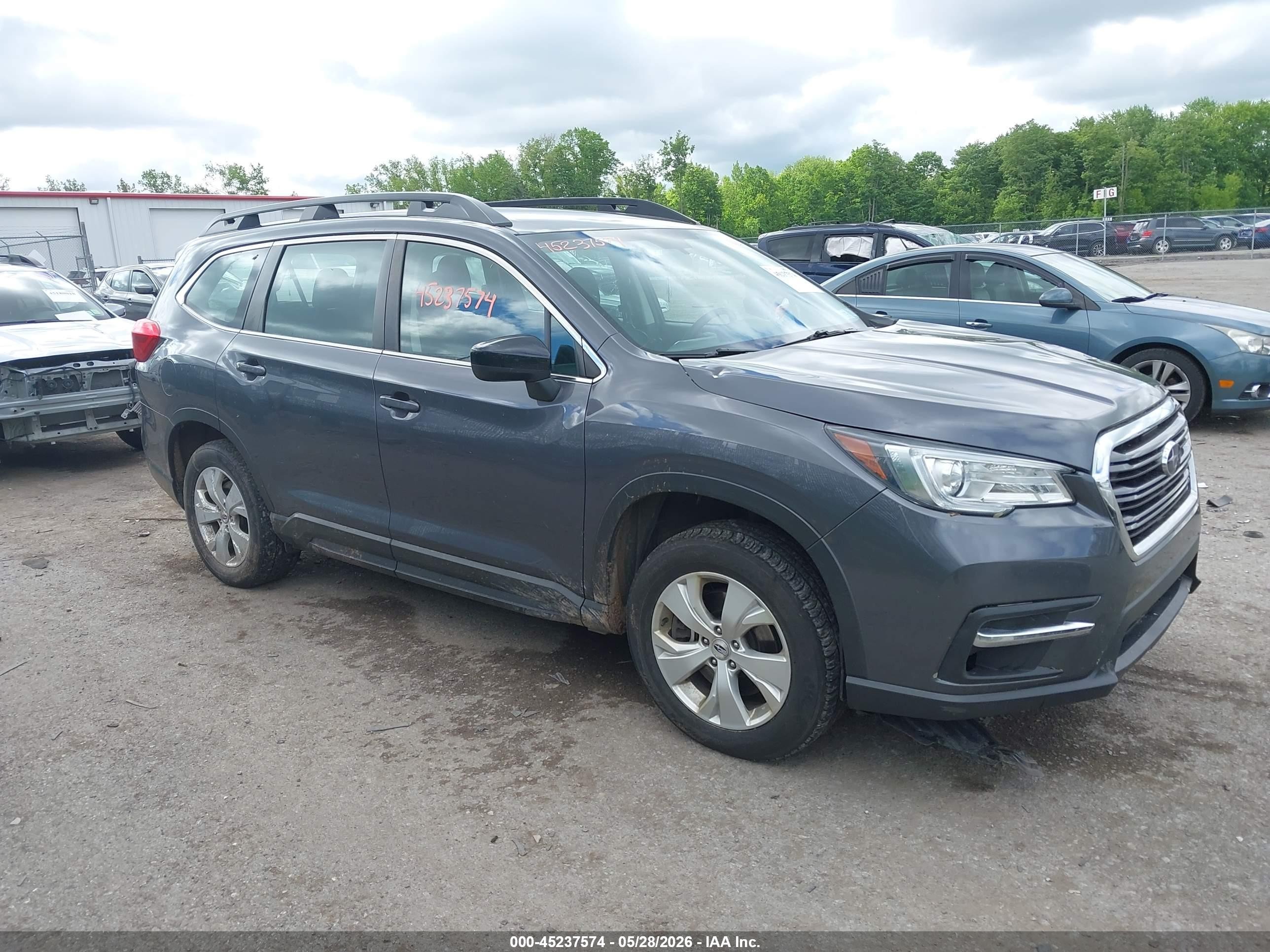 2022 Subaru Ascent, VIN 4S4WMAADXN3434496 — Side
