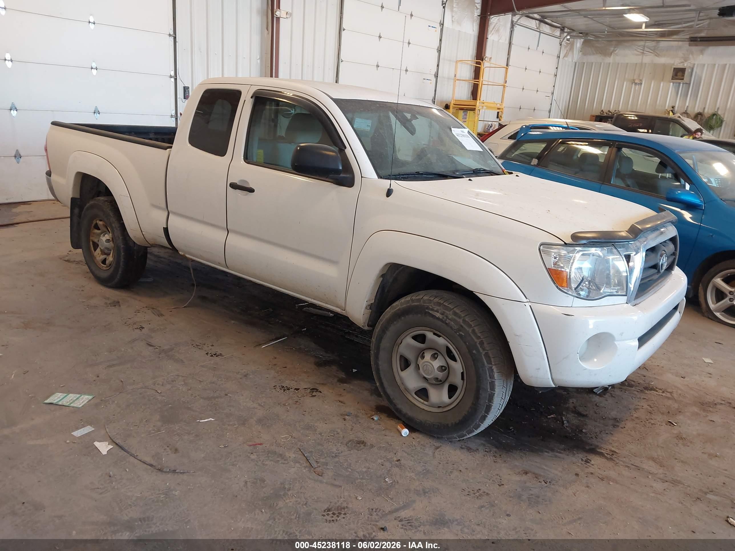 2008 Toyota Tacoma, VIN 5TEUU42N98Z471842 — Normal wear