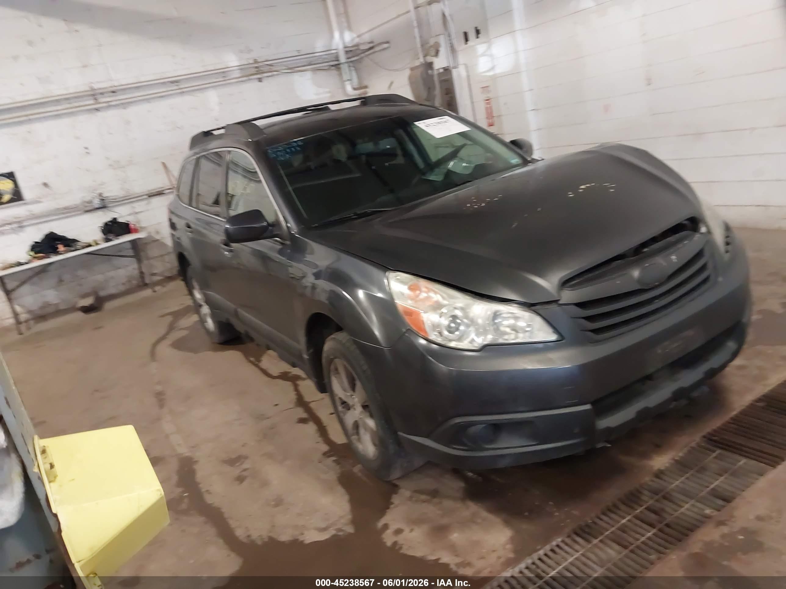 2011 Subaru Outback Premium, VIN 4S4BRCCC0B3339022 — Engine fire