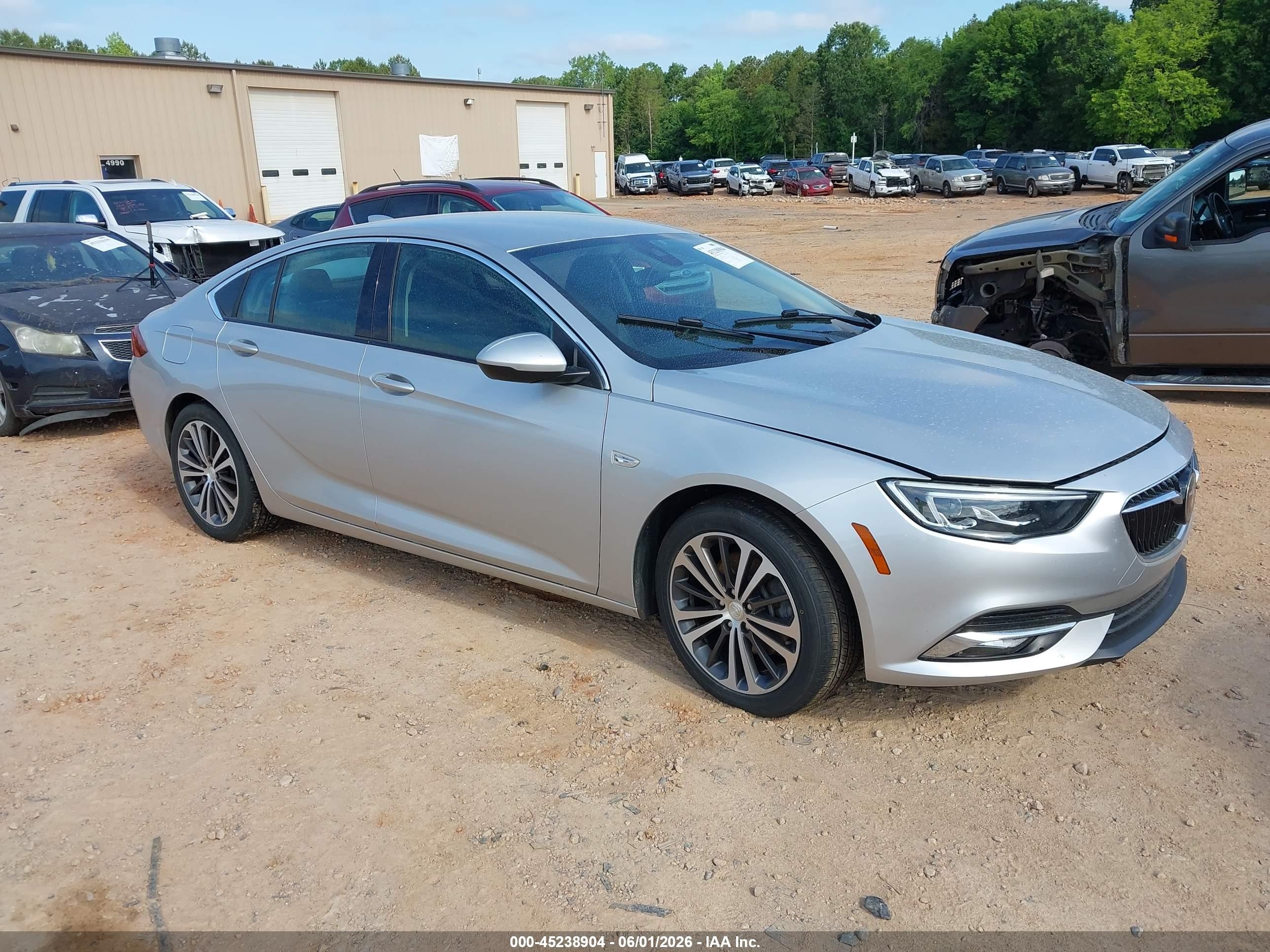 2018 Buick Regal Essence, VIN W04GR6SX5J1080158 — Water / flood