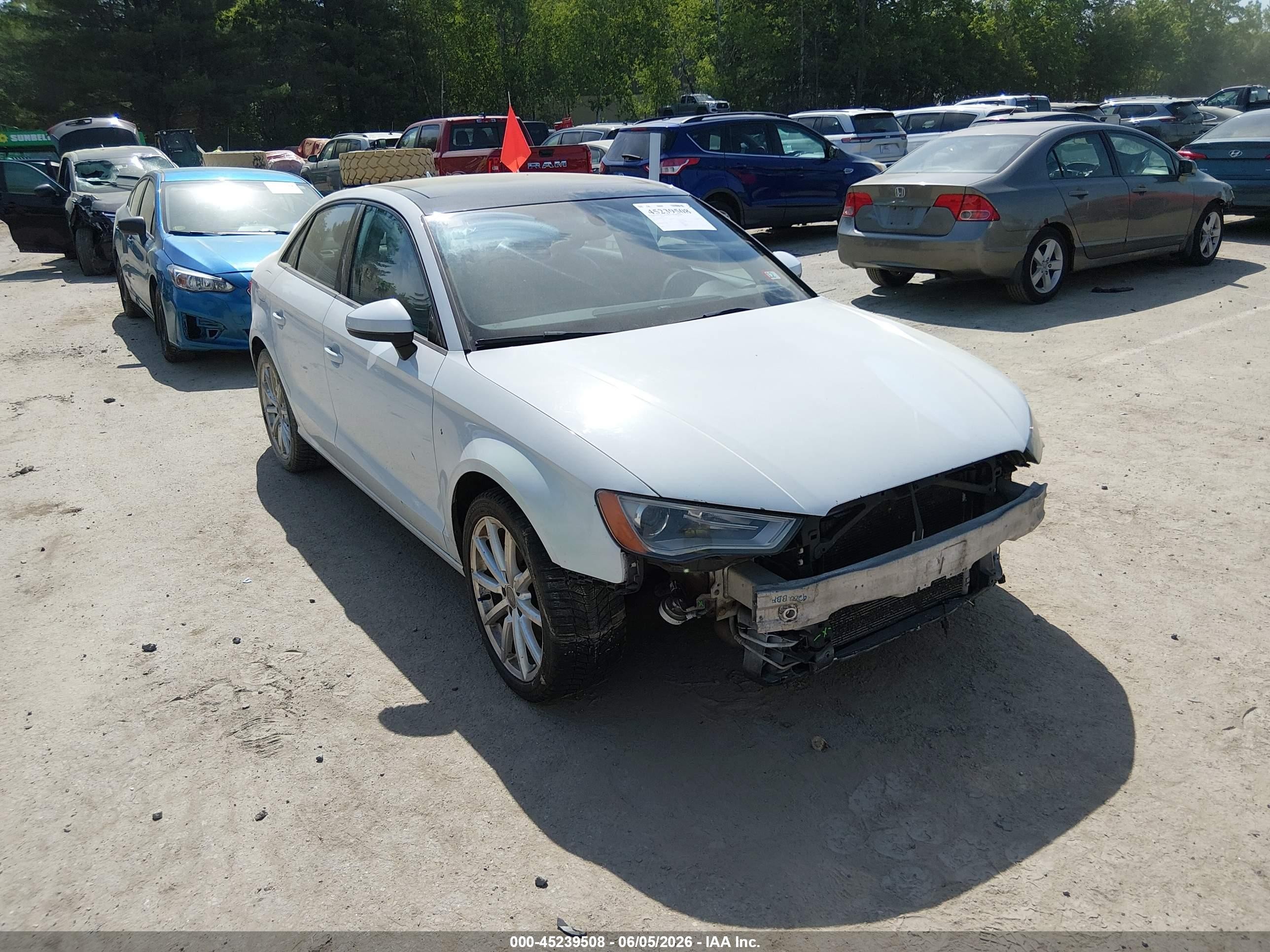 2015 Audi A3 Premium, VIN WAUBFGFF9F1141127 — Front end