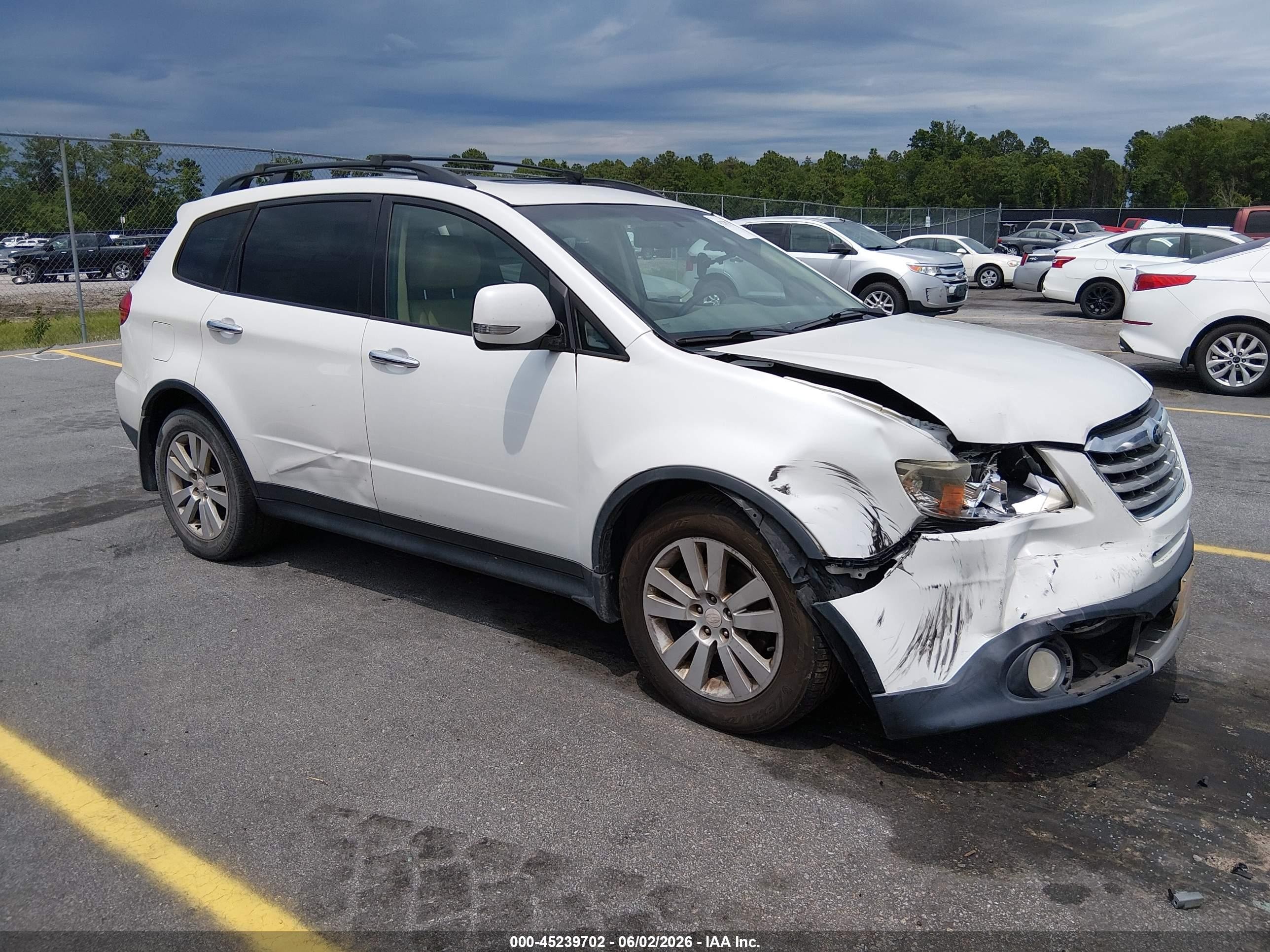 2011 Subaru Tribeca Limited, VIN 4S4WX9GDXB4402134 — Front end