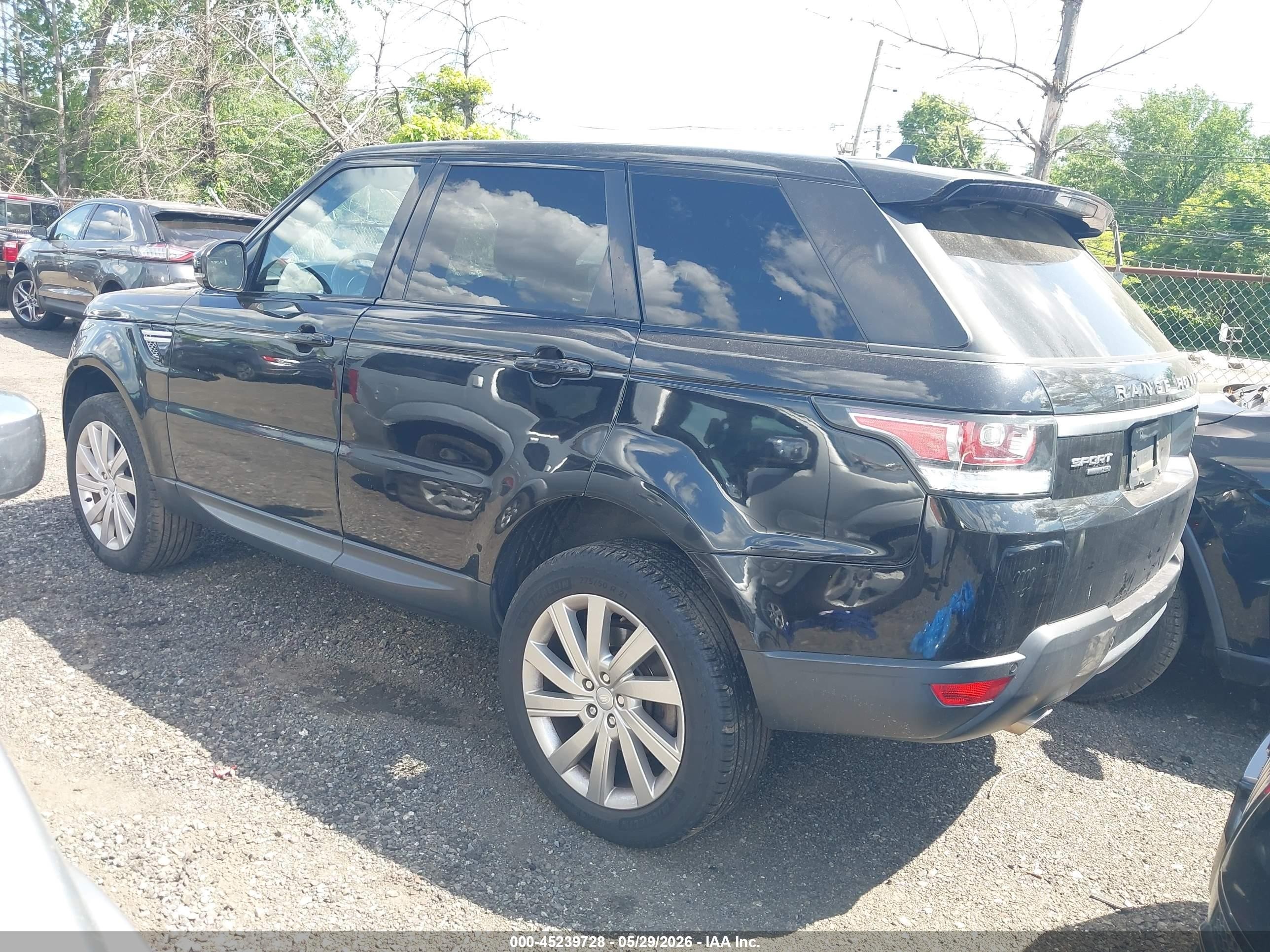 2016 Land Rover Range Rover Sport HSE, VIN SALWR2PF5GA117835 — Water / flood