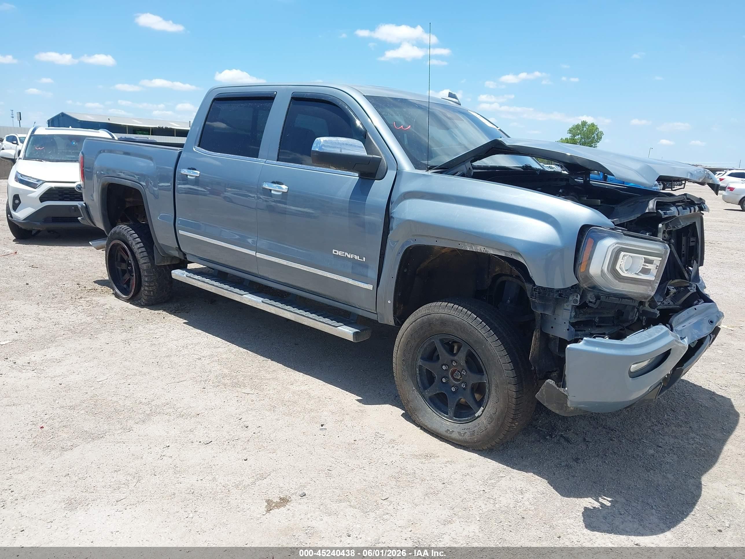 2016 GMC Sierra 1500 Denali, VIN 3GTU2PEC7GG156078 — Перед
