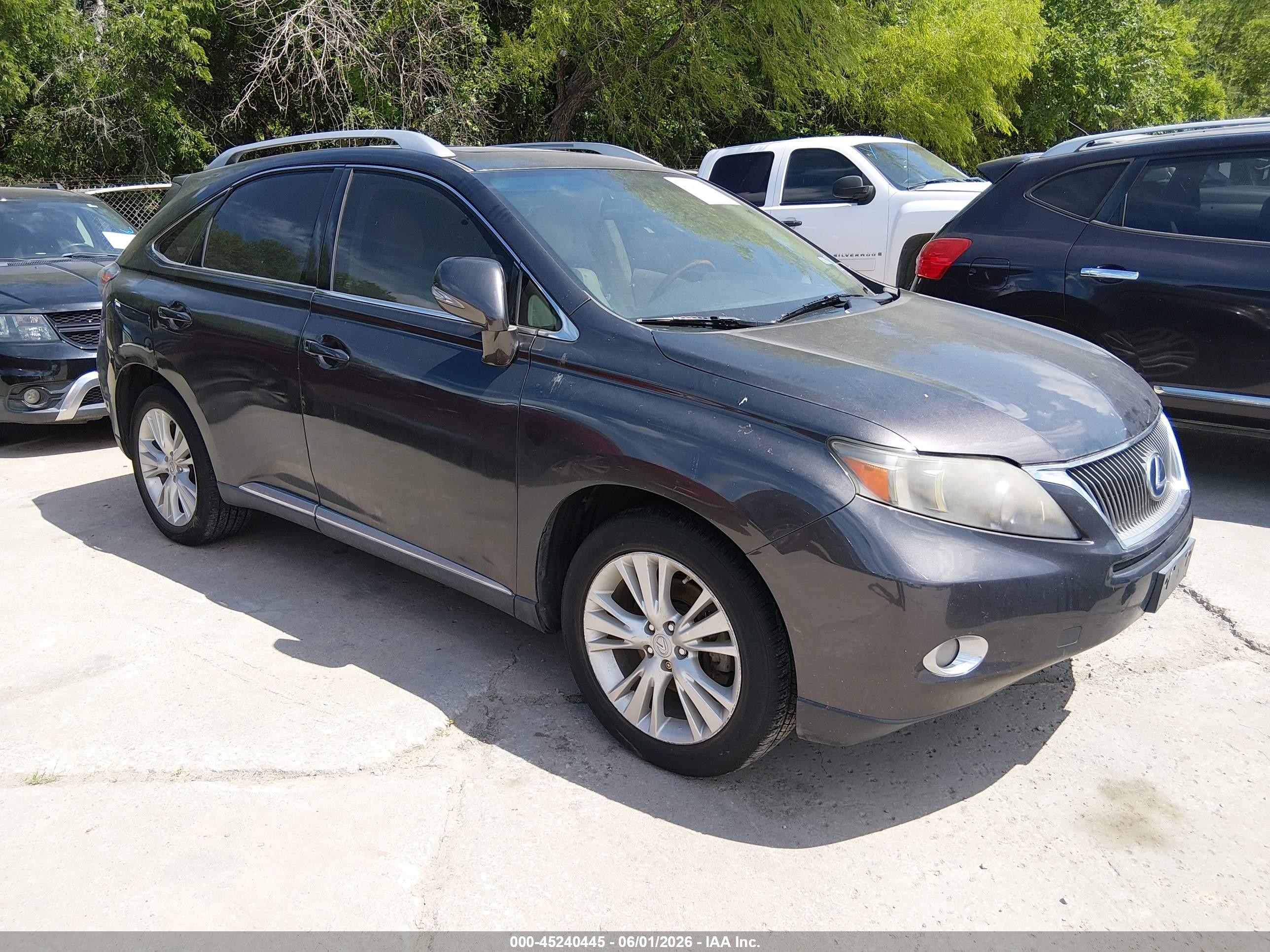 2010 Lexus RX 450h, VIN JTJBC1BAXA2410528 — Auction photo