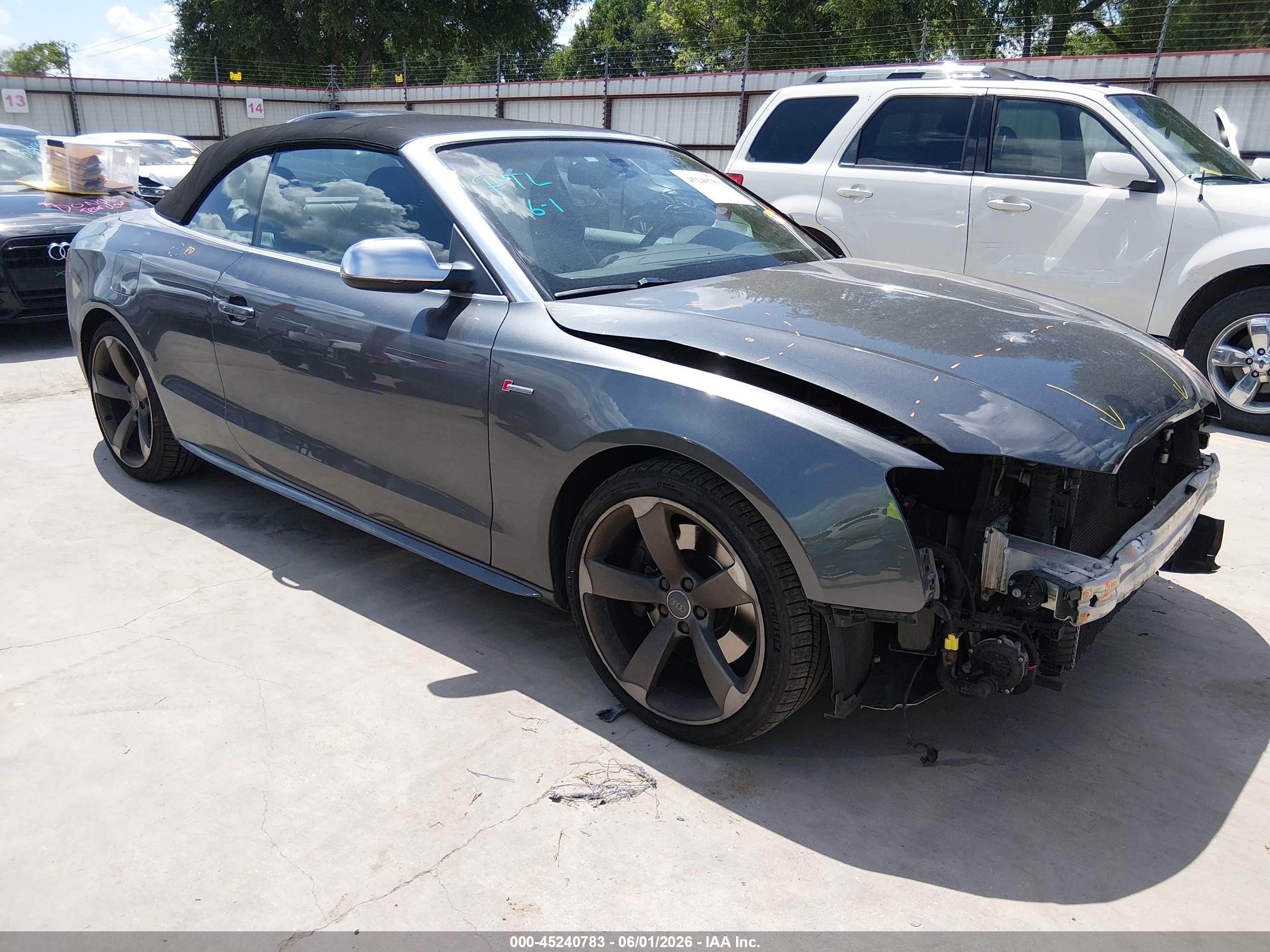 2016 Audi S5 Premium Plus, VIN WAUC4AFH0GN003995 — Перед