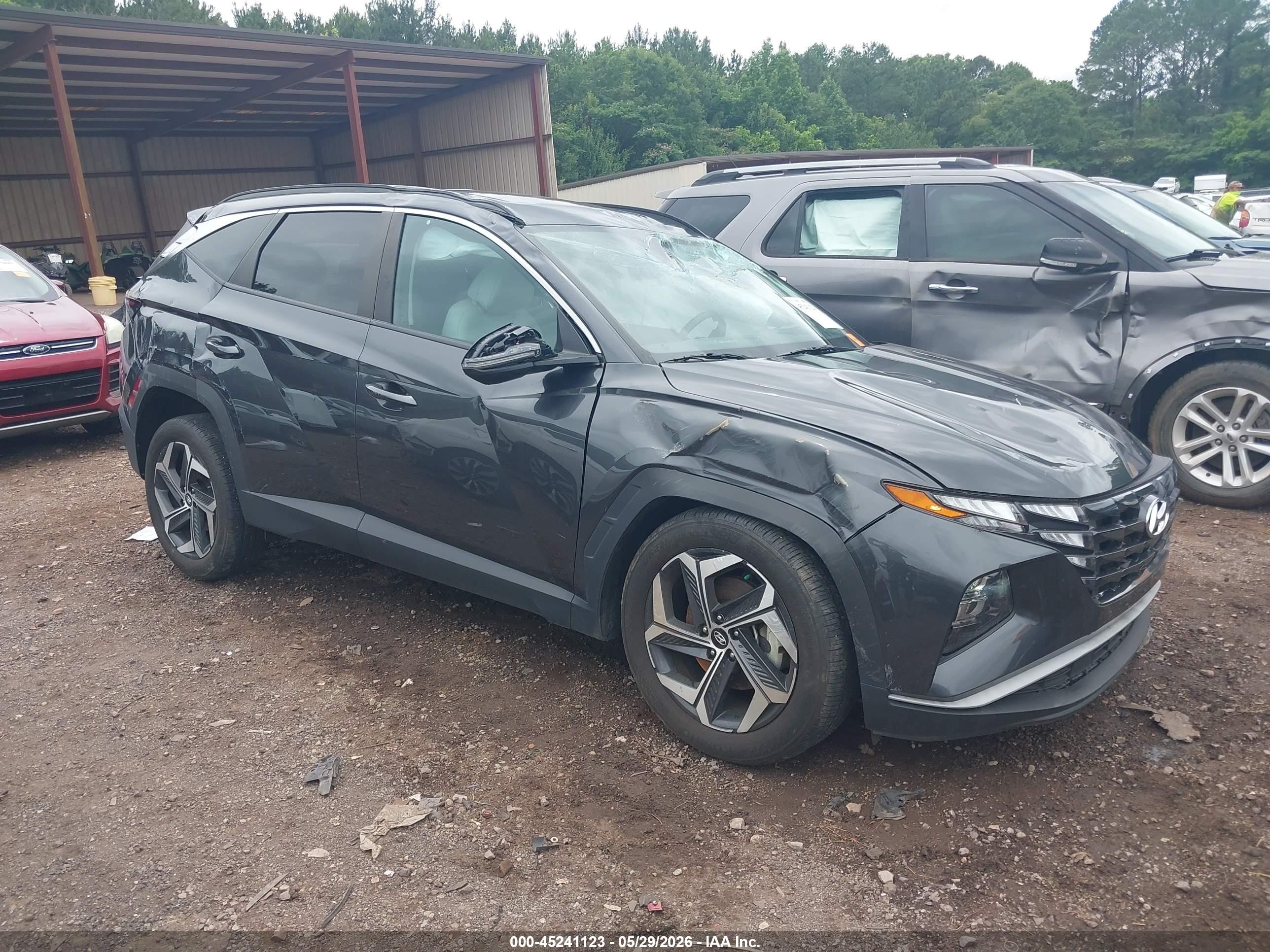 2023 Hyundai Tucson SEL, VIN 5NMJF3AE9PH278923 — Бок