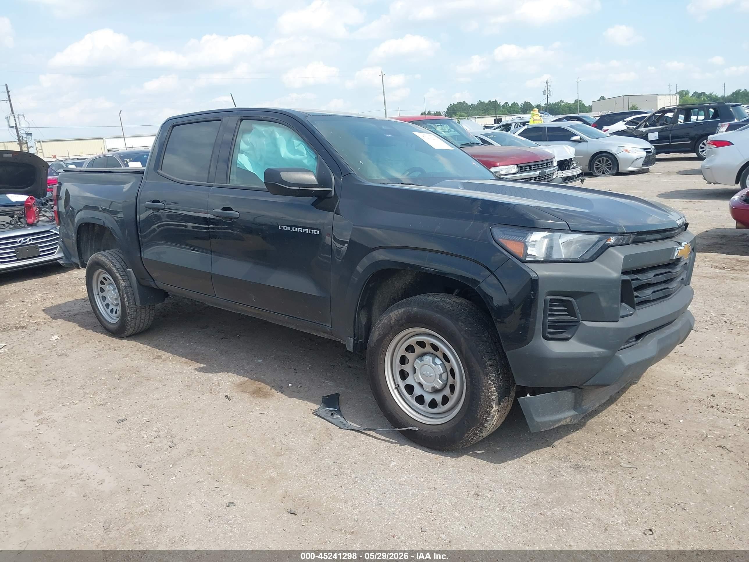 2025 Chevrolet Colorado 2WD Work Truck, VIN 1GCPSBEK4S1217806 — Side