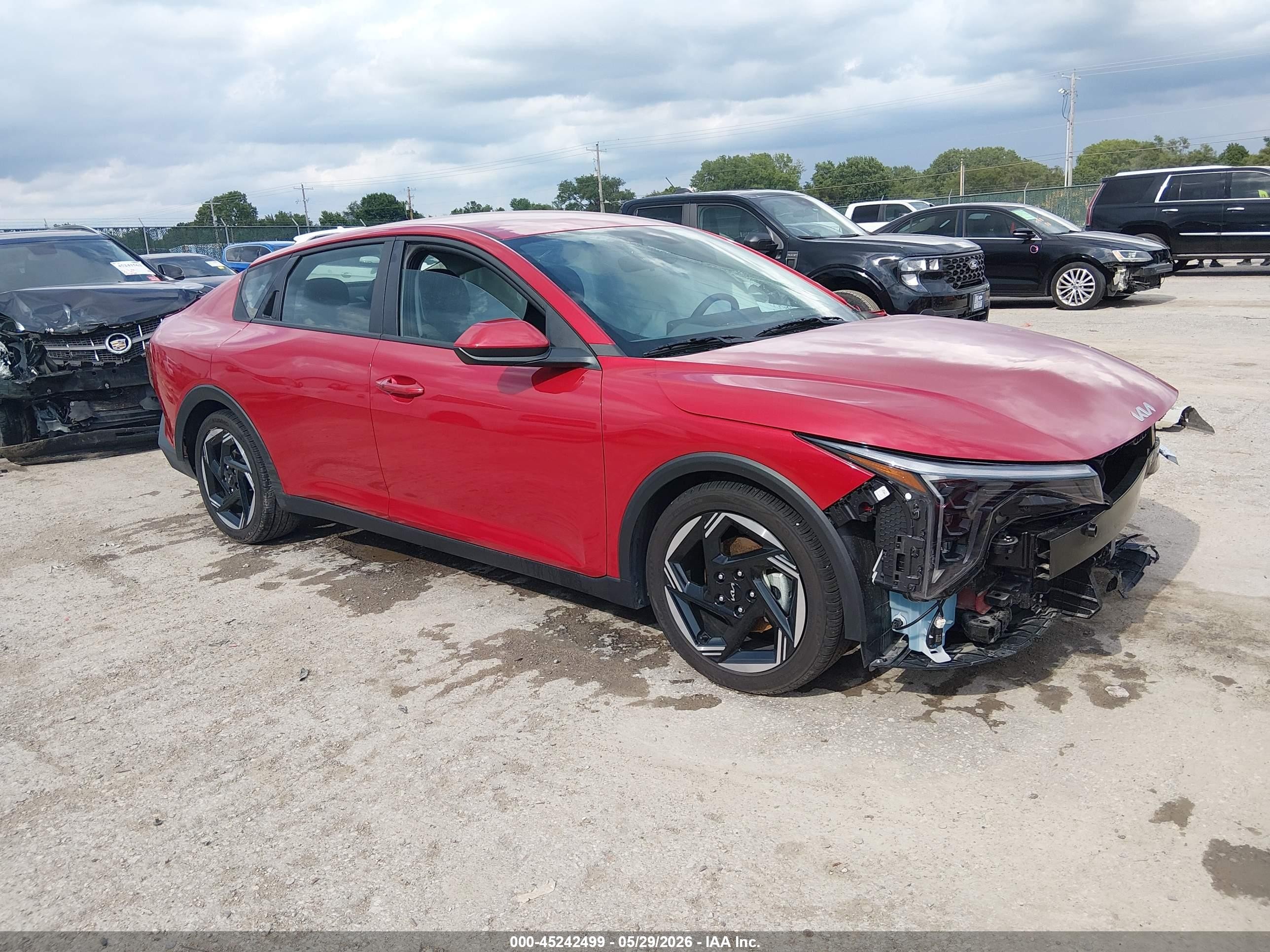 2025 Kia K4 EX, VIN 3KPFU4DE4SE171162 — Front end