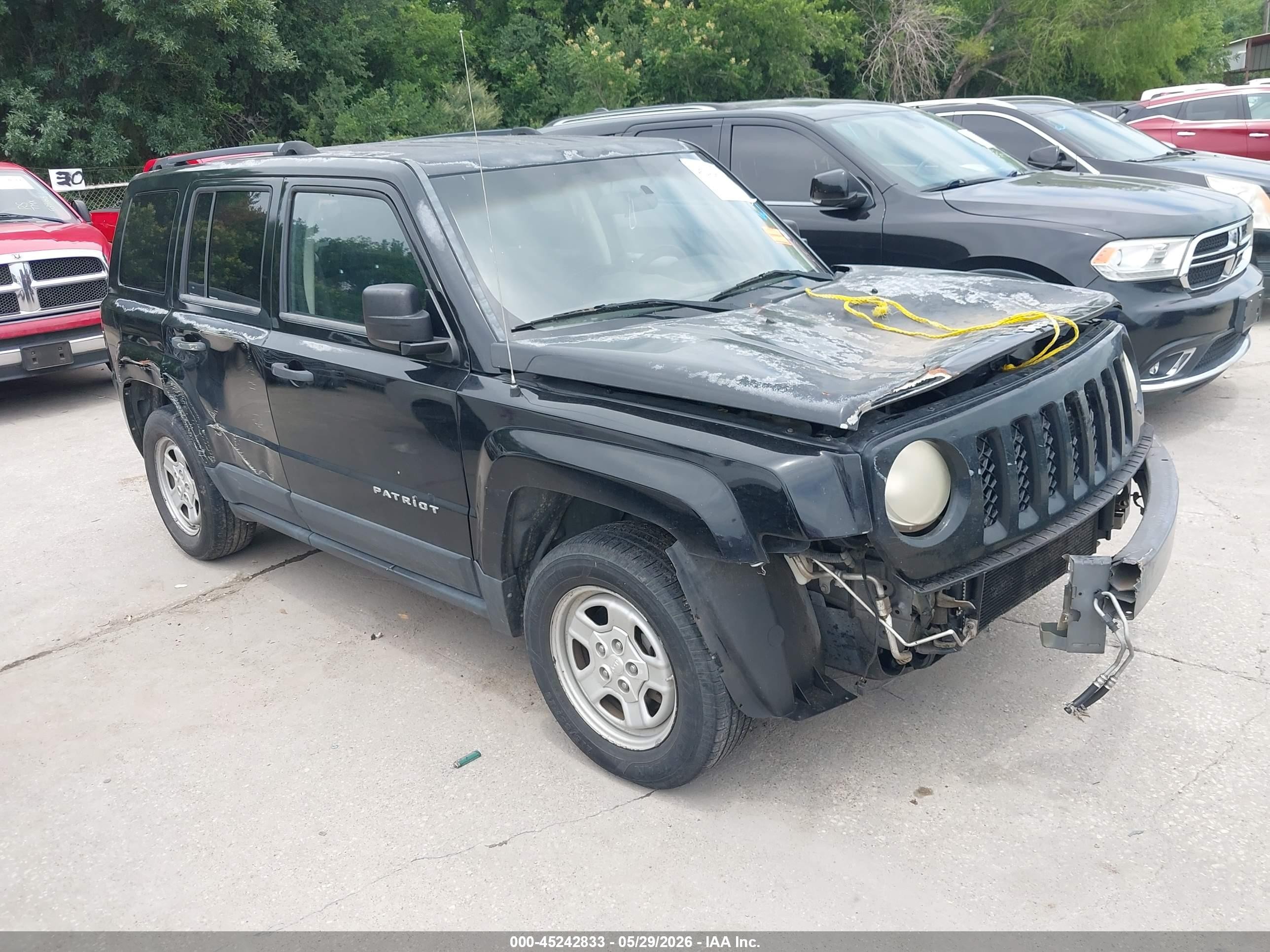 2012 Jeep Patriot Sport, VIN 1C4NJPBA4CD646558 — Normal wear