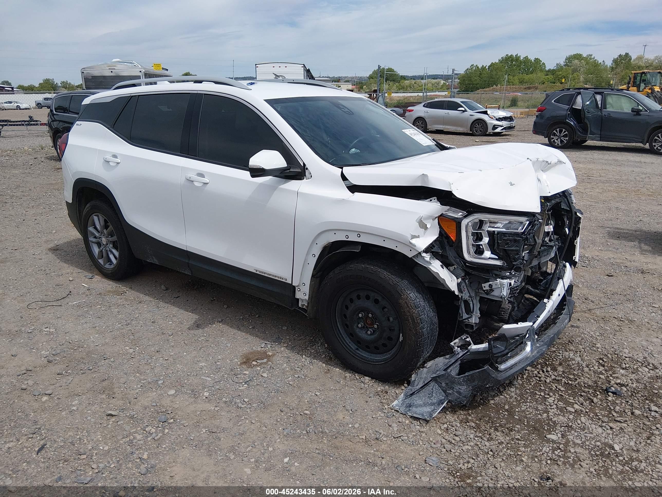2023 GMC Terrain SLT, VIN 3GKALPEG1PL133345 — Front end