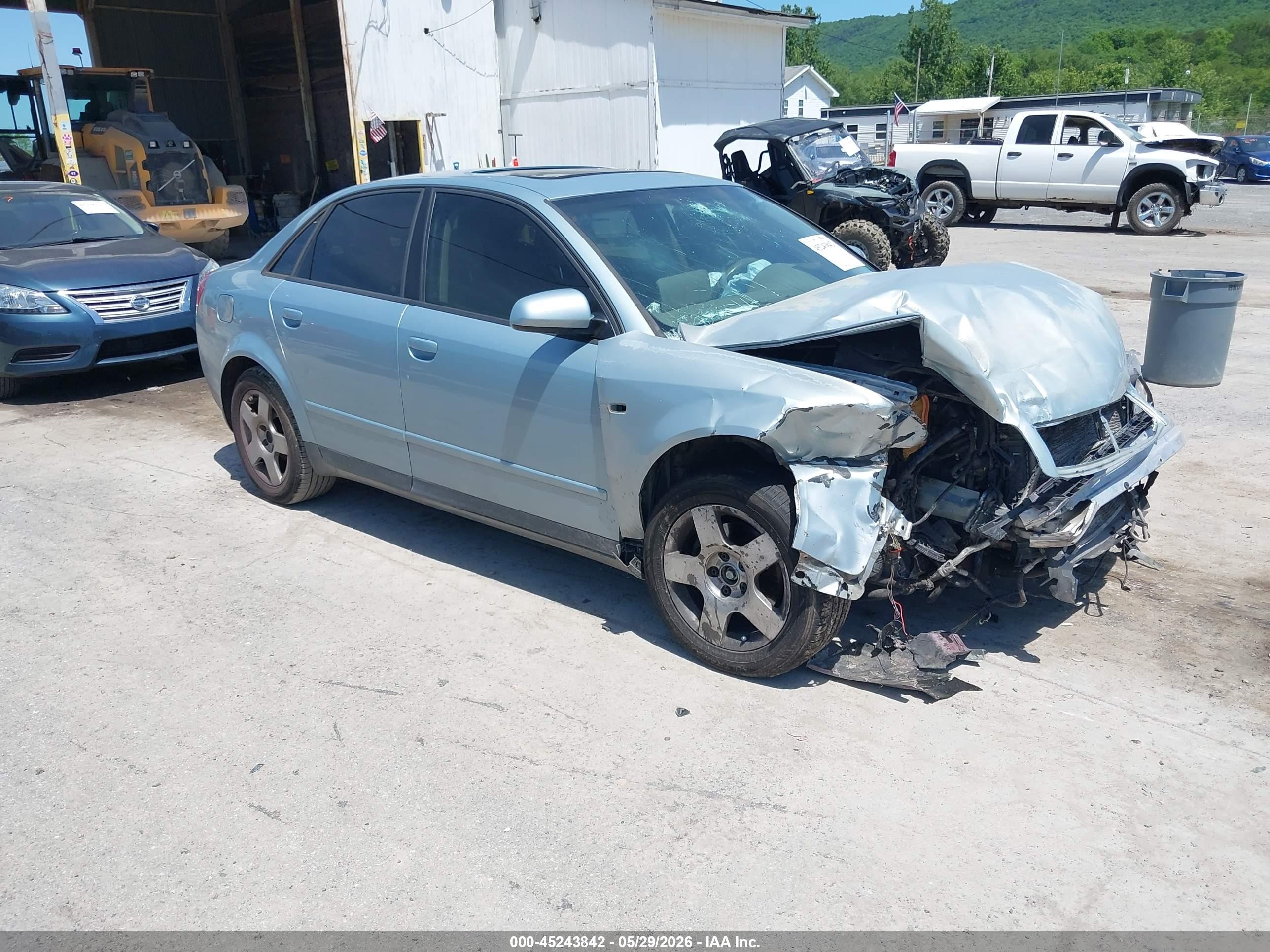 2004 Audi A4 1.8T, VIN WAUJC68E24A064066 — Front end