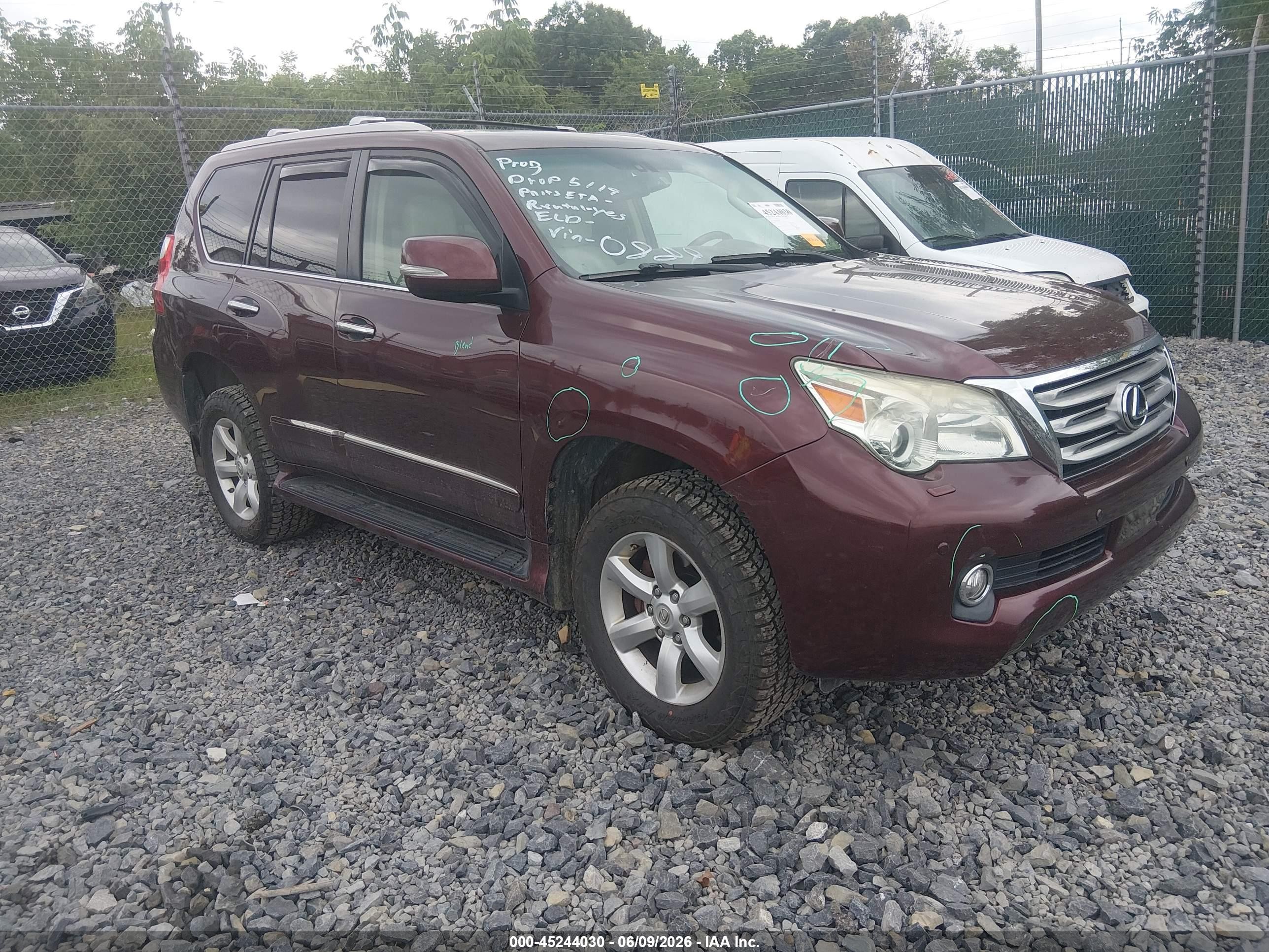 2010 Lexus GX 460 Premium, VIN JTJJM7FX1A5008891 — Front end