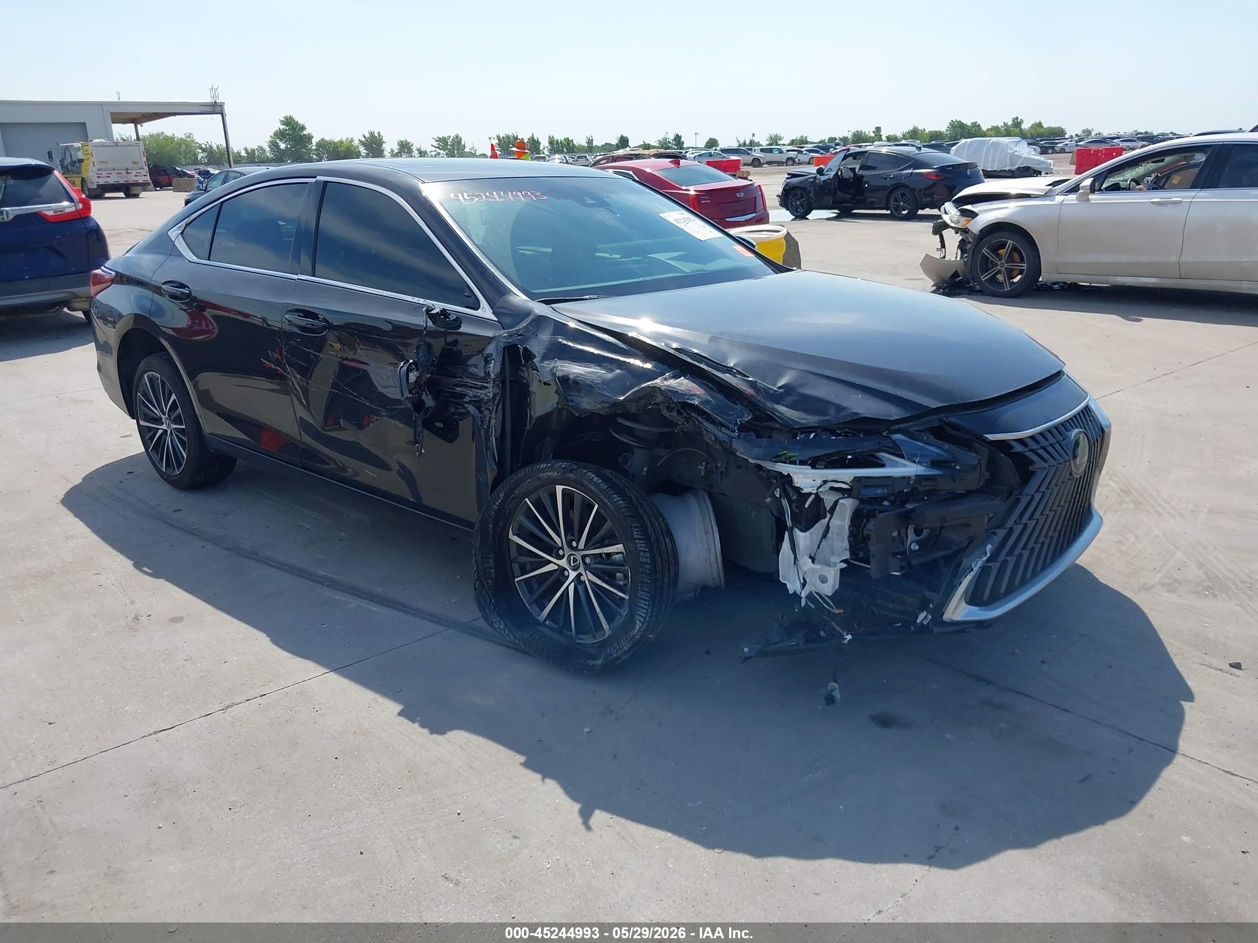 2024 Lexus ES 350, VIN 58ADZ1B17RU182860 — Side