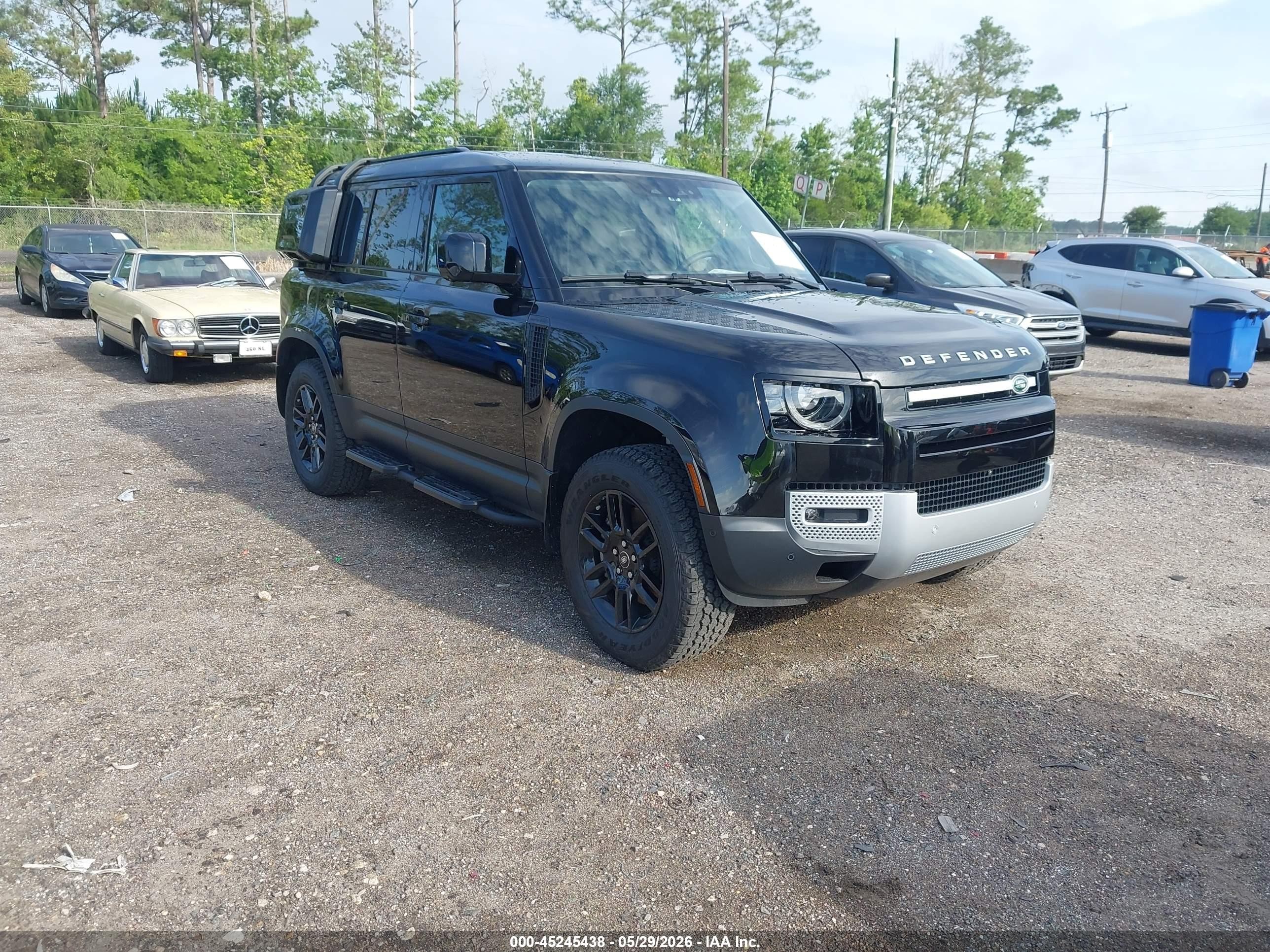 2025 Land Rover Defender S, VIN SALEJ7EX9S2474658 — Front end