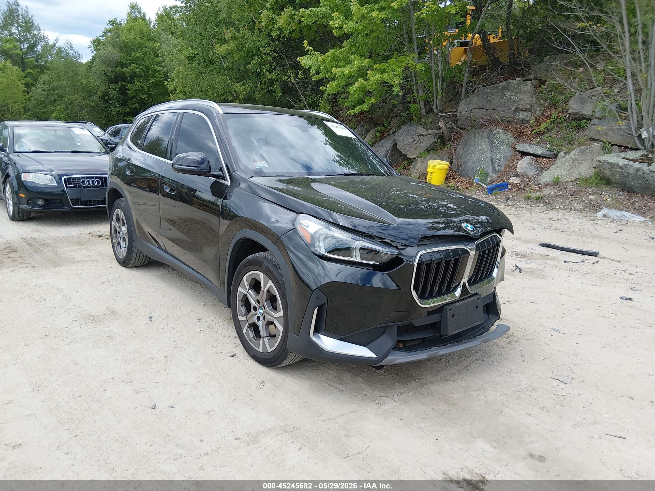 2023 BMW X1 xDrive28i, VIN WBX73EF01P5W47548 — Front end