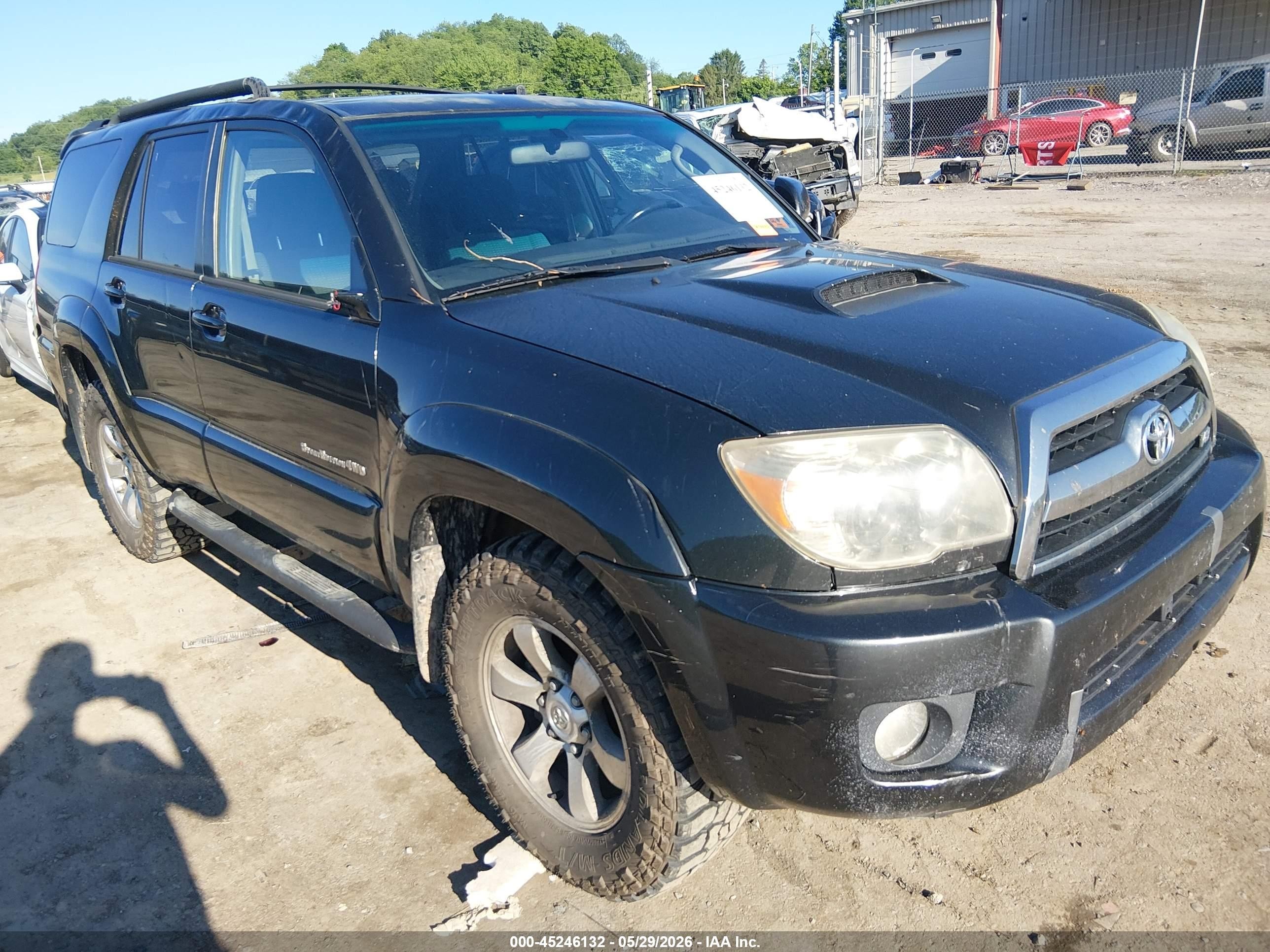 2006 Toyota 4Runner SR5, VIN JTEBT14R068031737 — Rear end