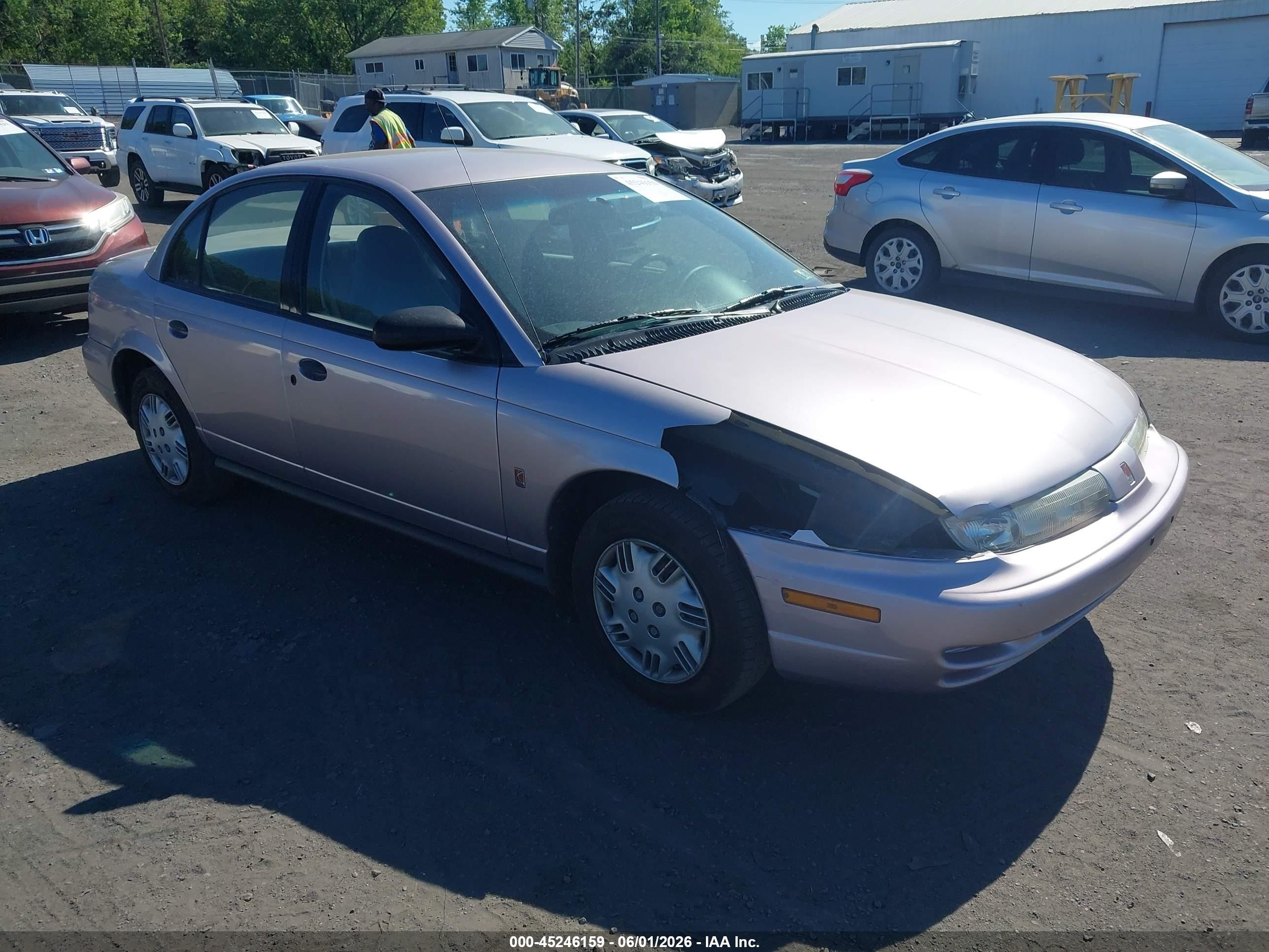1996 Saturn SL, VIN 1G8ZH528XTZ272985 — Front end