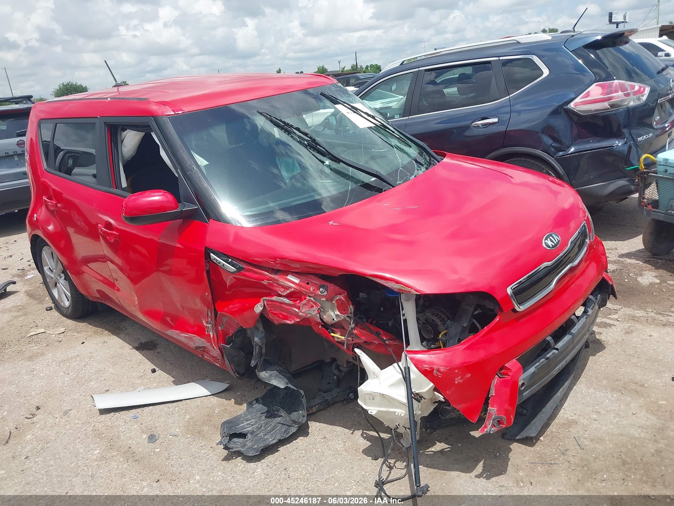 2016 Kia Soul +, VIN KNDJP3A57G7846347 — Rollover