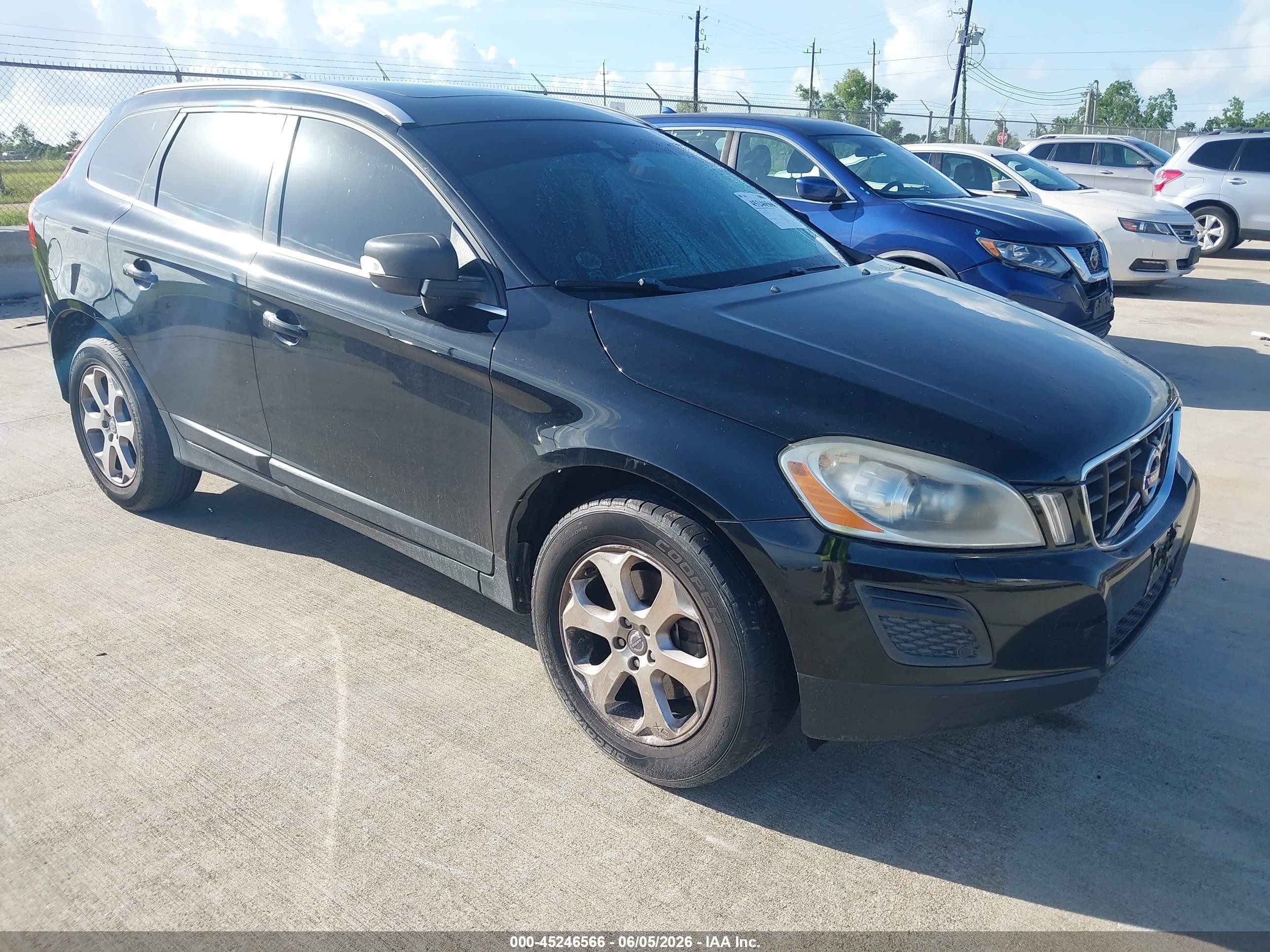 2013 Volvo XC60 3.2L, VIN YV4952DLXD2454353 — Repossession