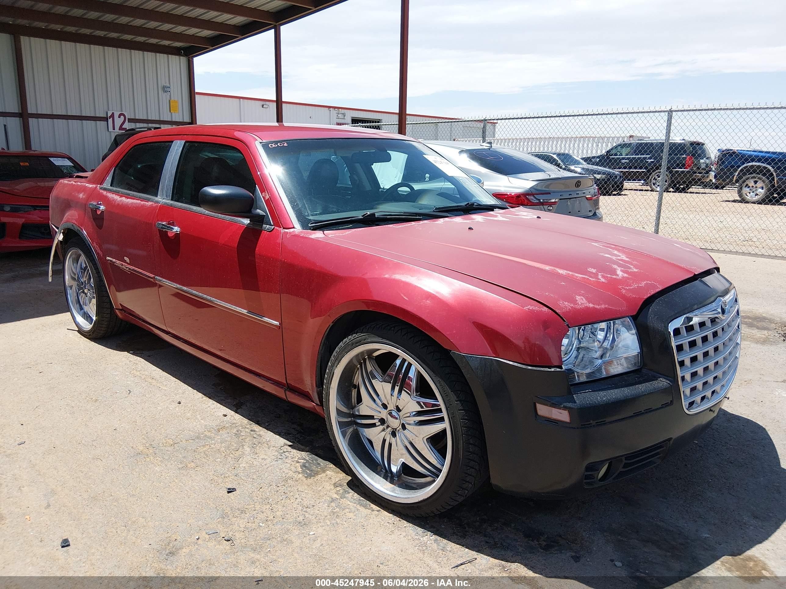 2010 Chrysler 300 Touring, VIN 2C3CA5CV9AH319283 — Rear end