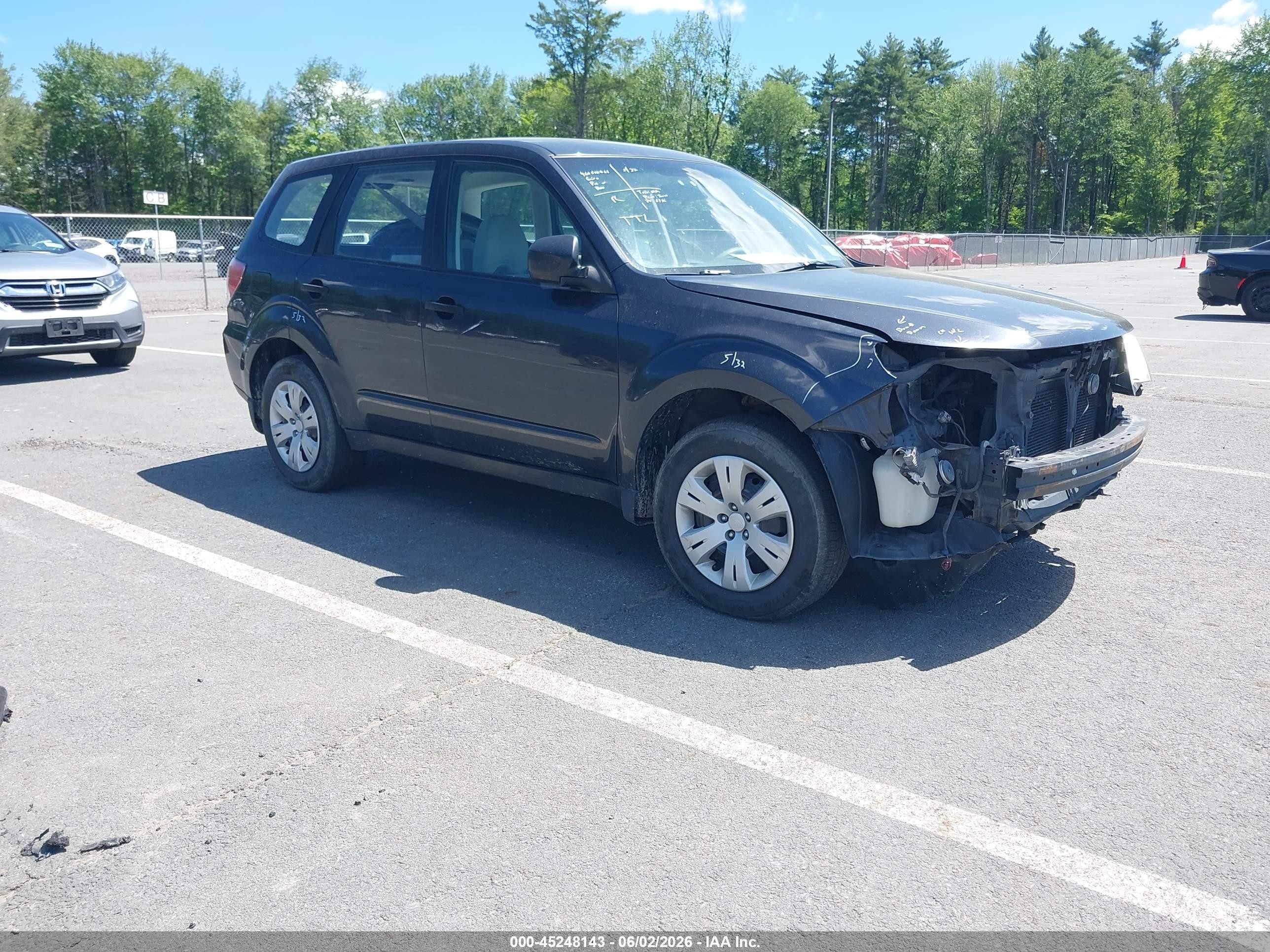 2010 Subaru Forester X, VIN JF2SH6AC5AH723425 — Front end