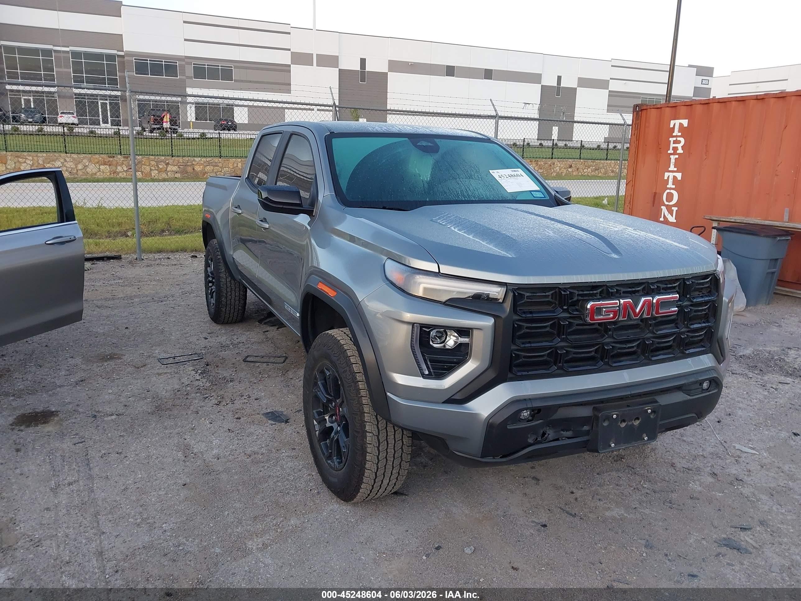 2024 GMC Canyon 2WD Elevation, VIN 1GTP5BEK1R1274109 — Rear end