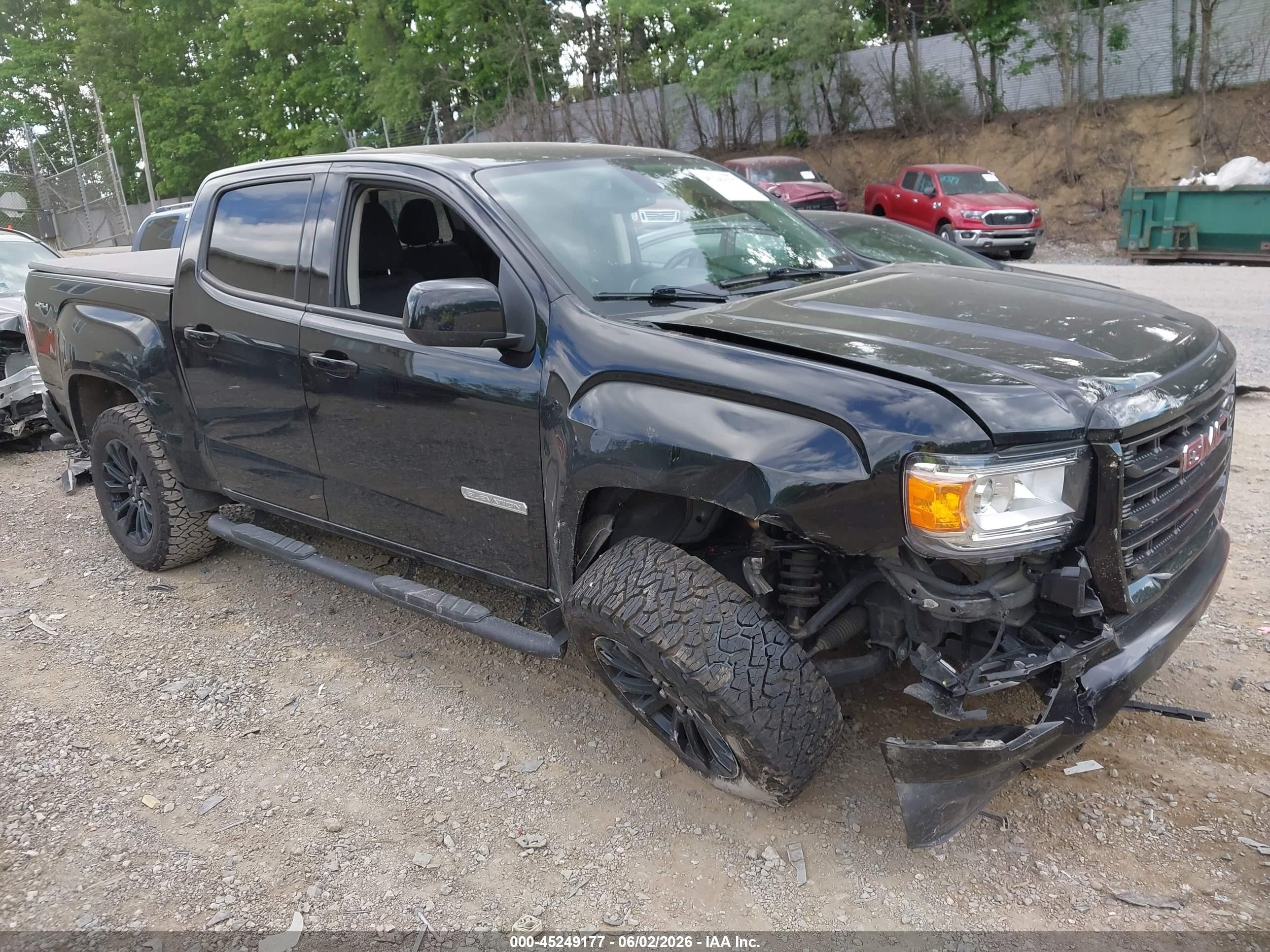 2022 GMC Canyon 4WD Elevation, VIN 1GTG6CEN4N1292871 — Front end