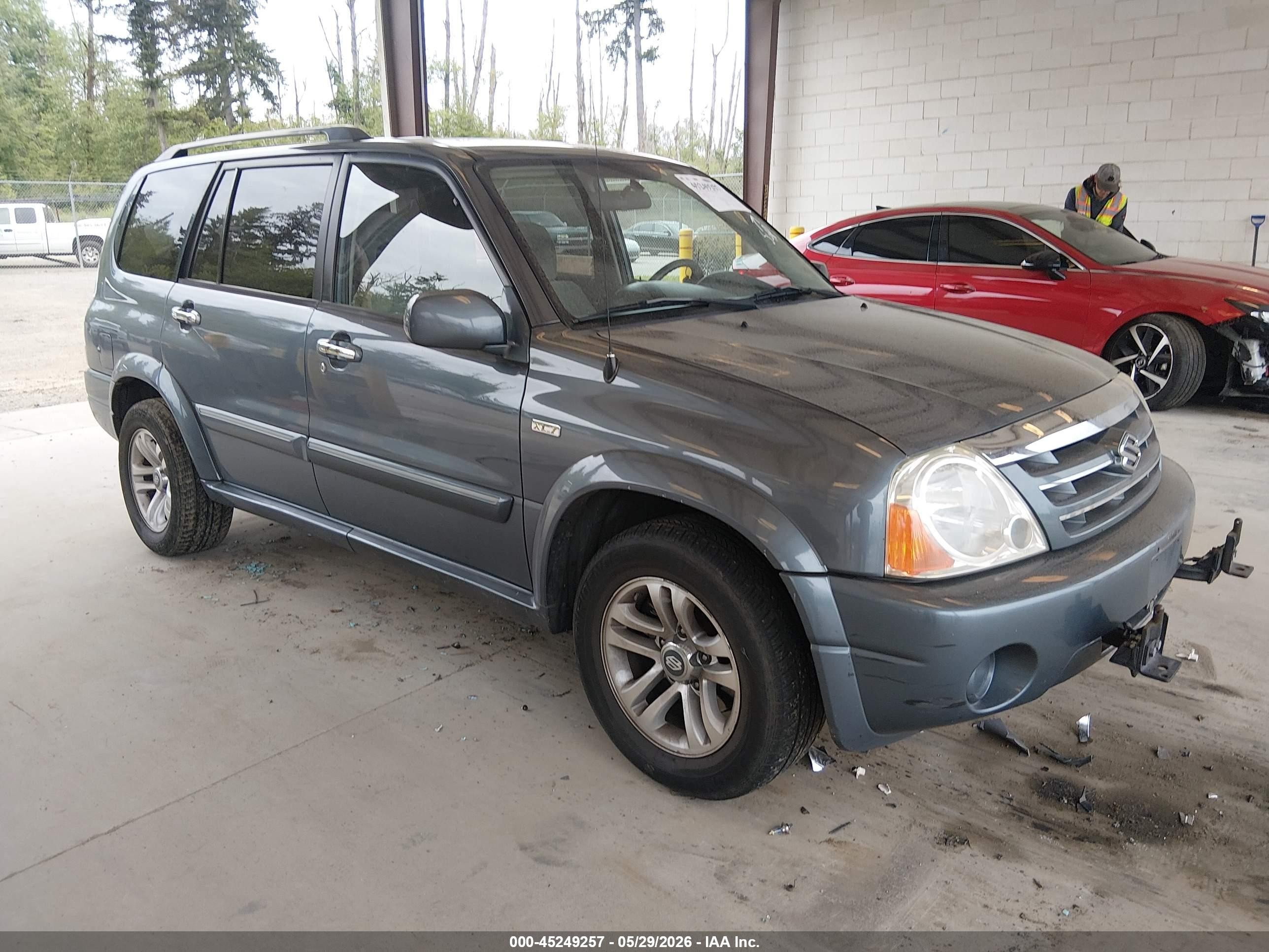2006 Suzuki XL7, VIN JS3TX92V564103486 — Зад