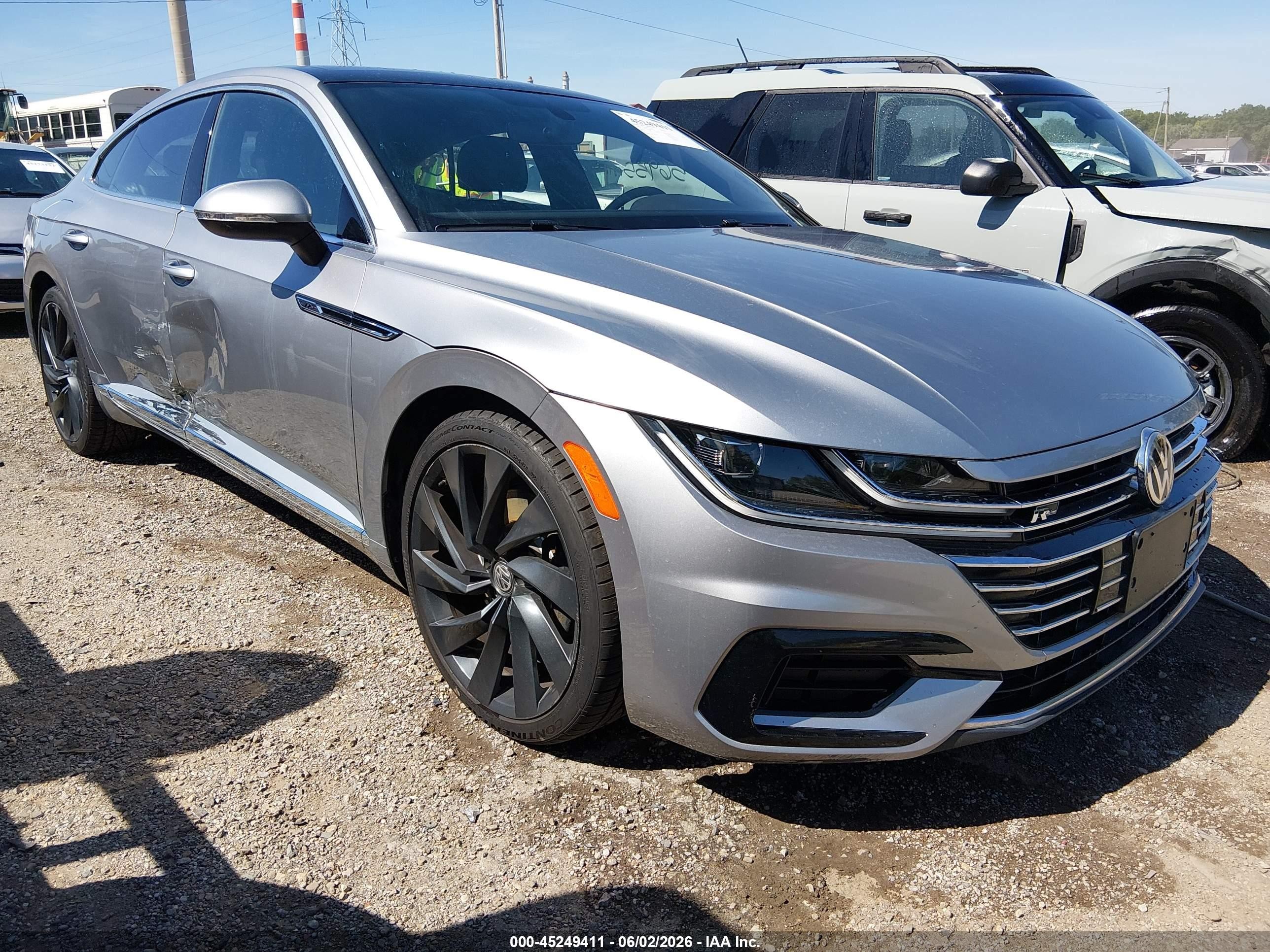 2019 Volkswagen Arteon SEL R-Line, VIN WVWSR7AN9KE019900 — Side