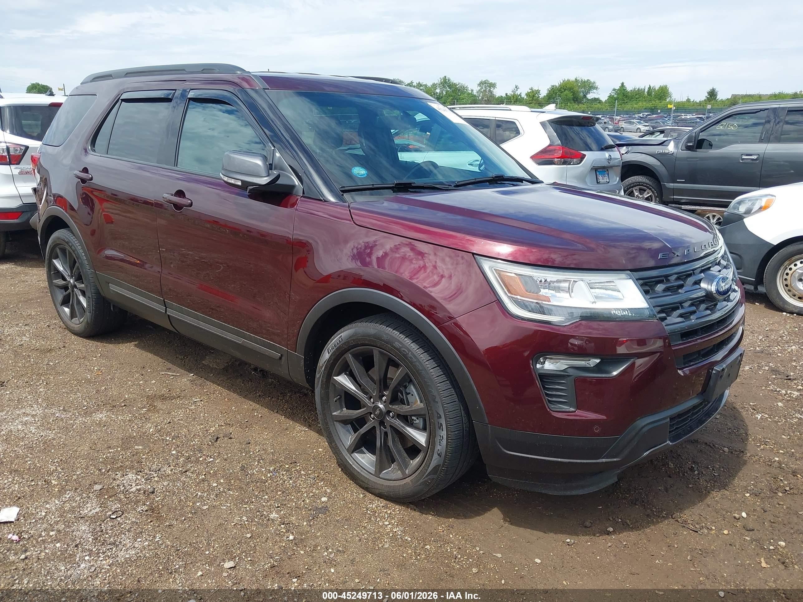 2019 Ford Explorer XLT, VIN 1FM5K7D88KGB35869 — Rear end