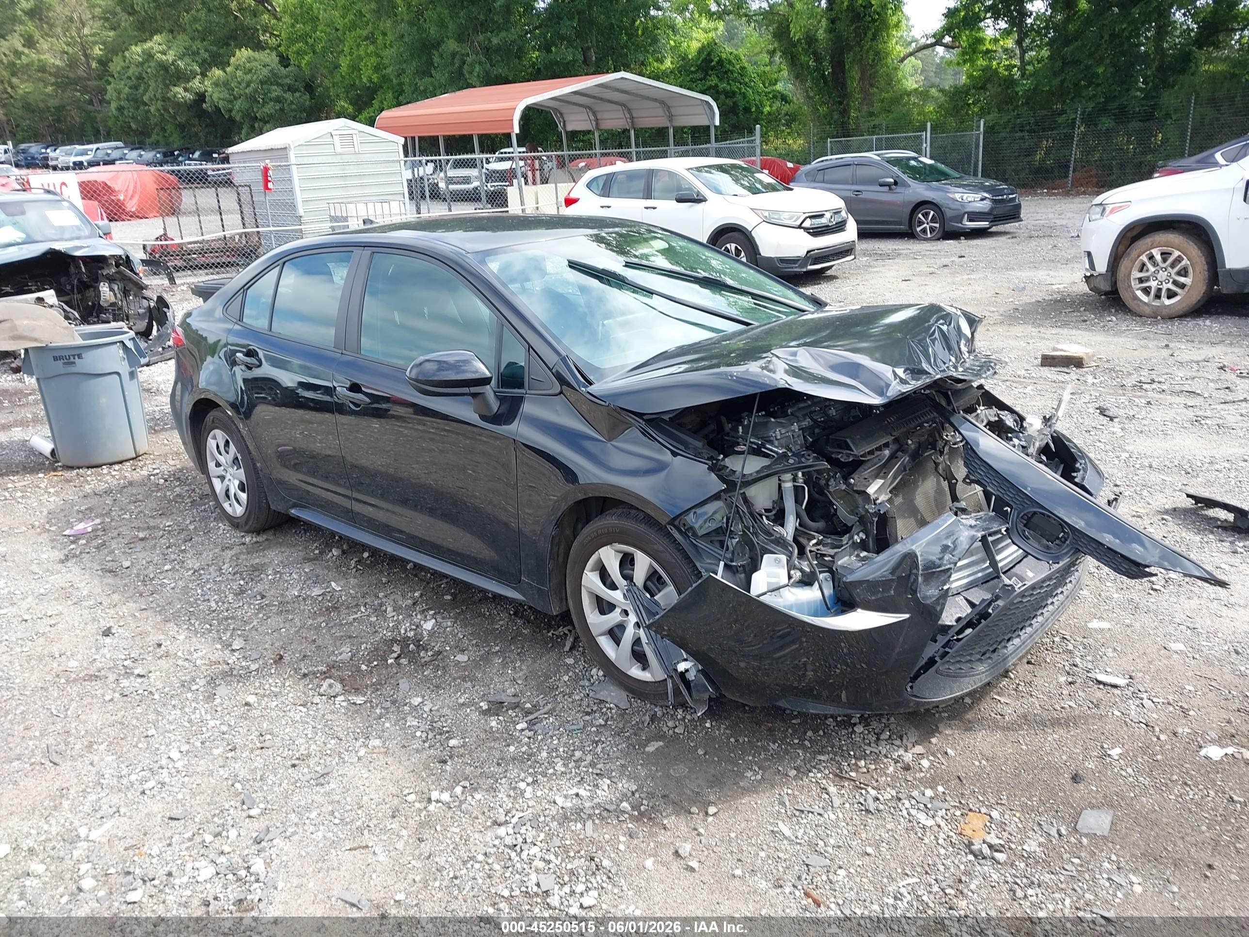 2021 Toyota Corolla LE, VIN 5YFEPMAE4MP216724 — Front end