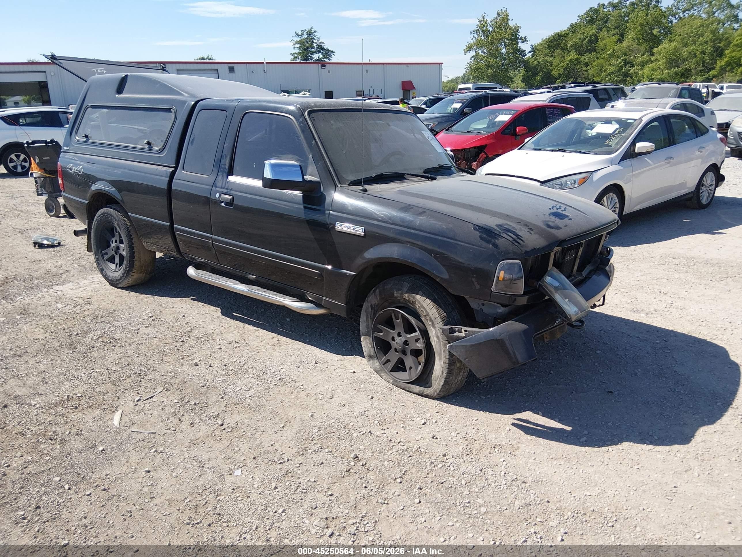 2006 Ford Ranger XLT, VIN 1FTZR45E26PA50777 — Front end