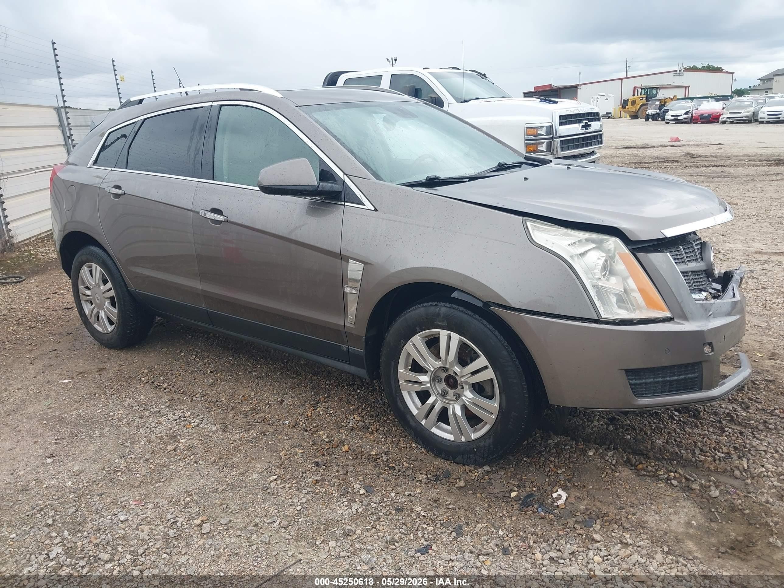 2012 Cadillac SRX Luxury Collection, VIN 3GYFNAE3XCS506432 — Front end